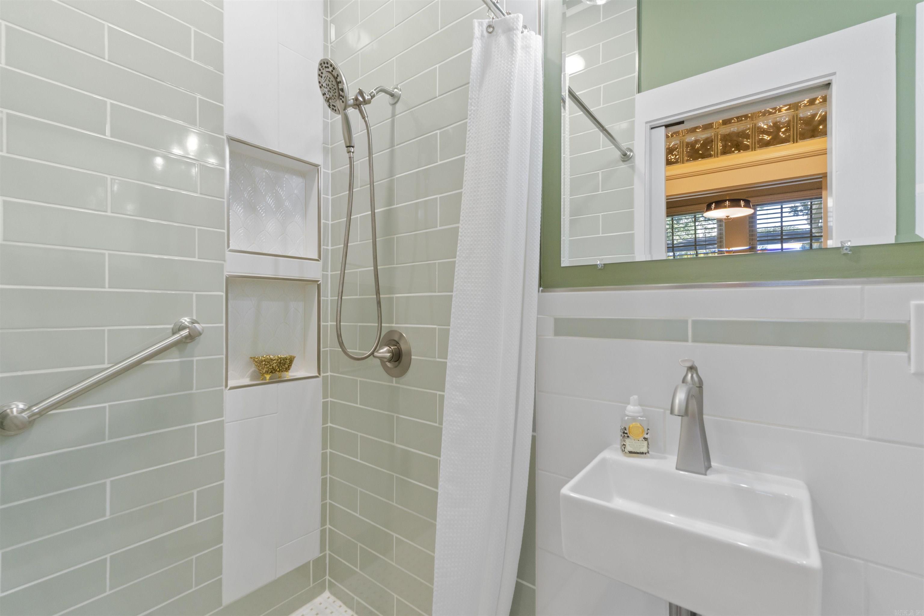 3112 N Magnolia  North Little Rock, AR