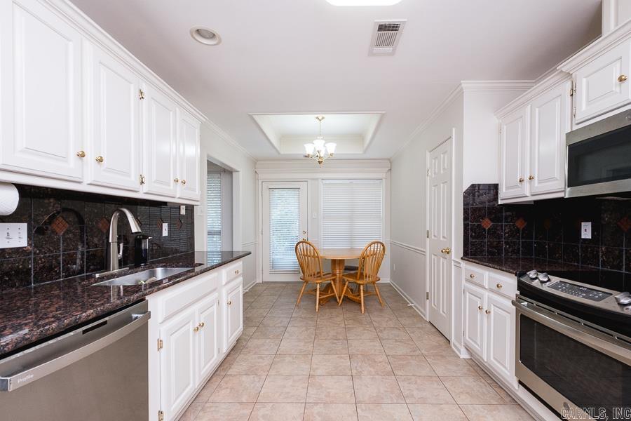 6 Cherryhill Cove  Little Rock, AR