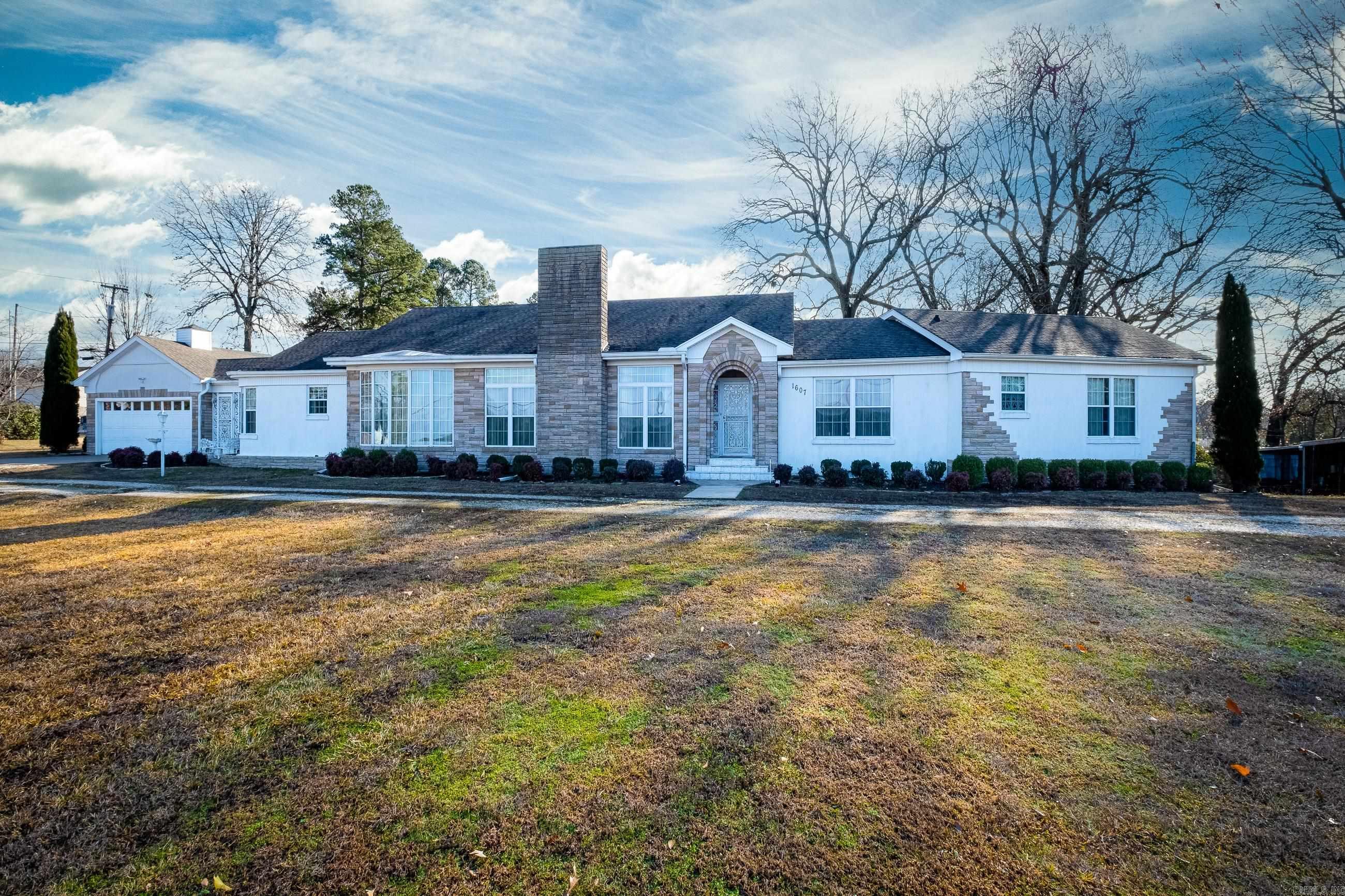 0000 E Page  Malvern, AR