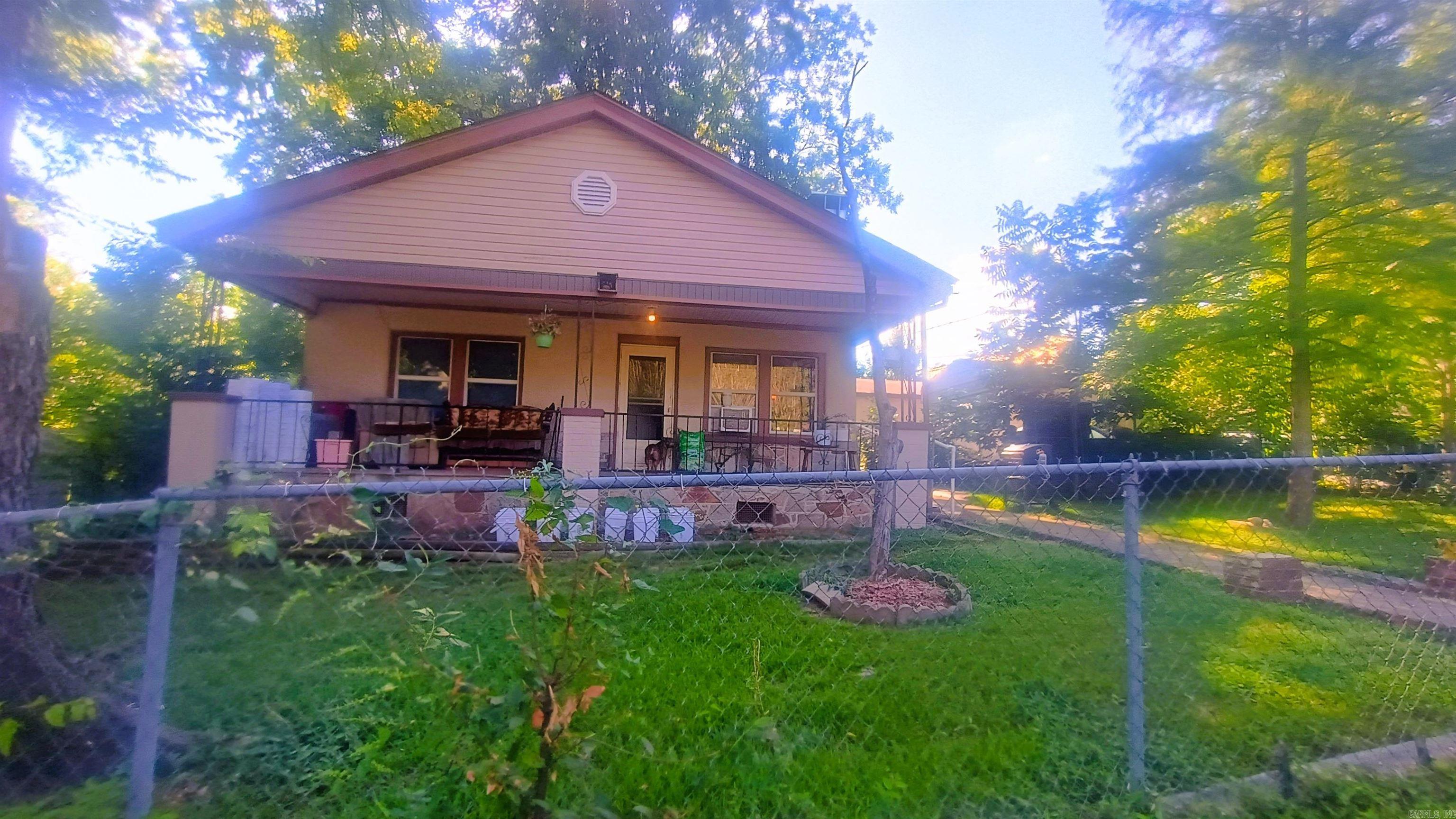 135 Mountain View  Hot Springs, AR