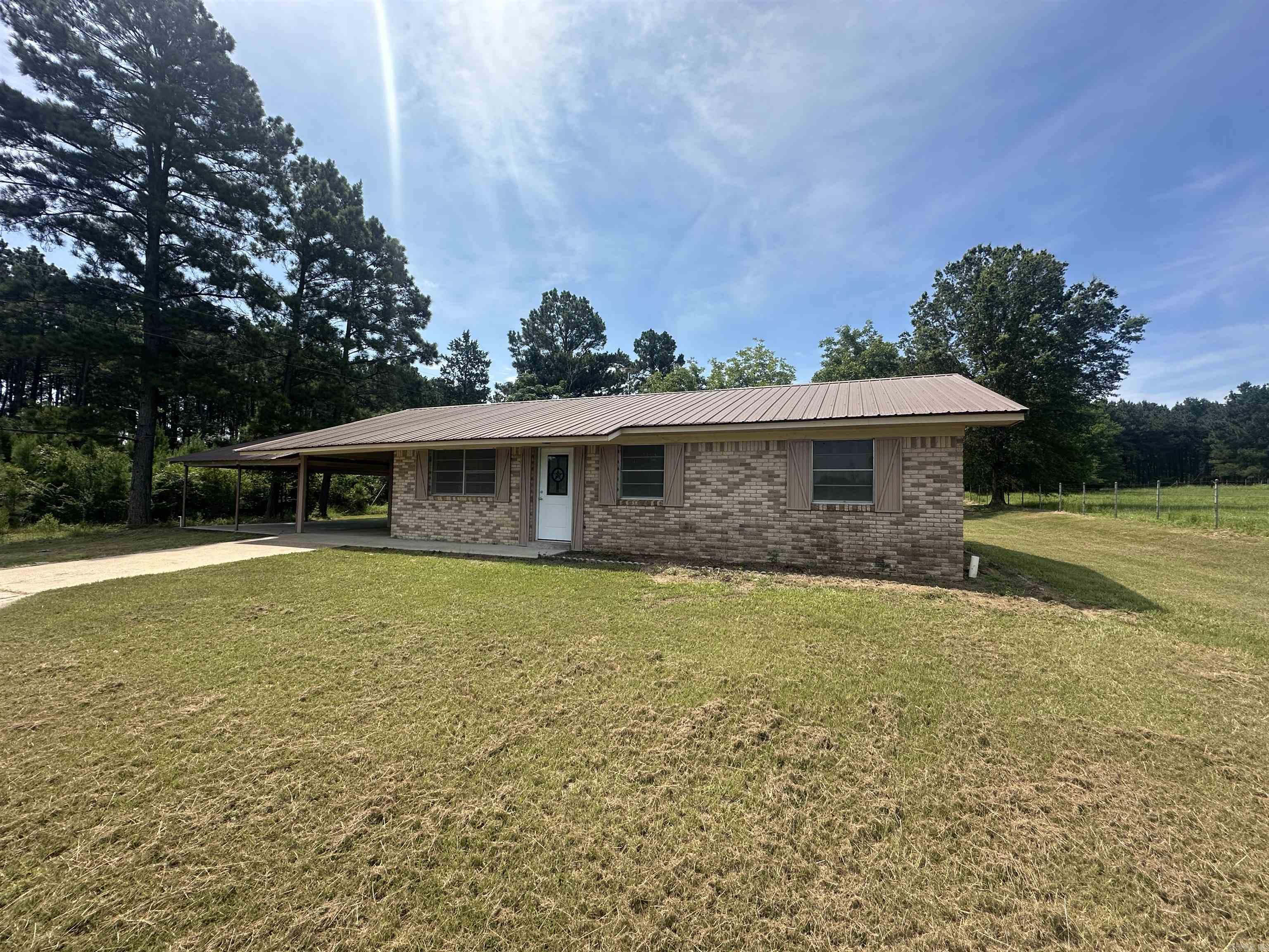 2363 W 77  Atlanta, TX