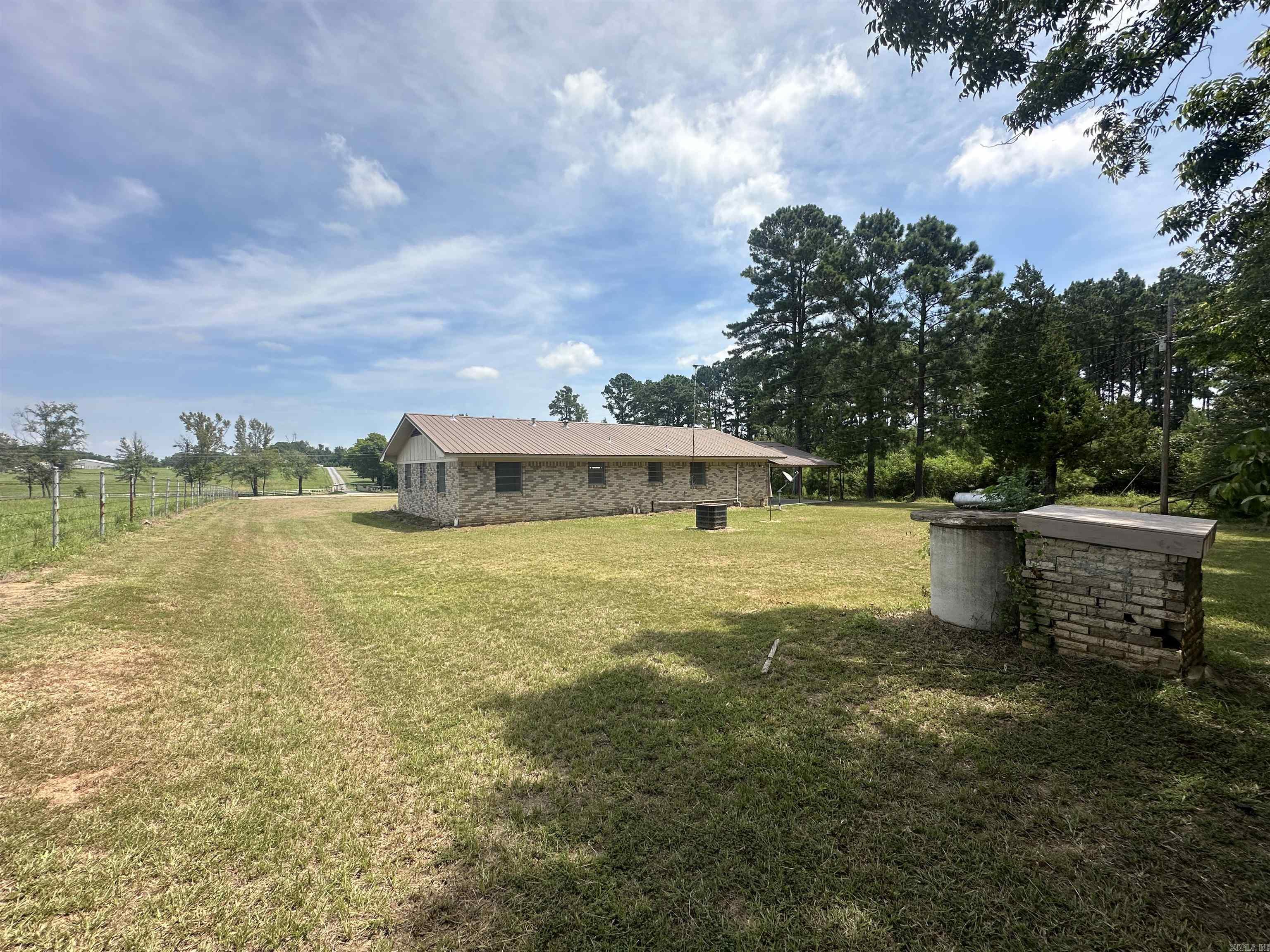 2363 W 77  Atlanta, TX