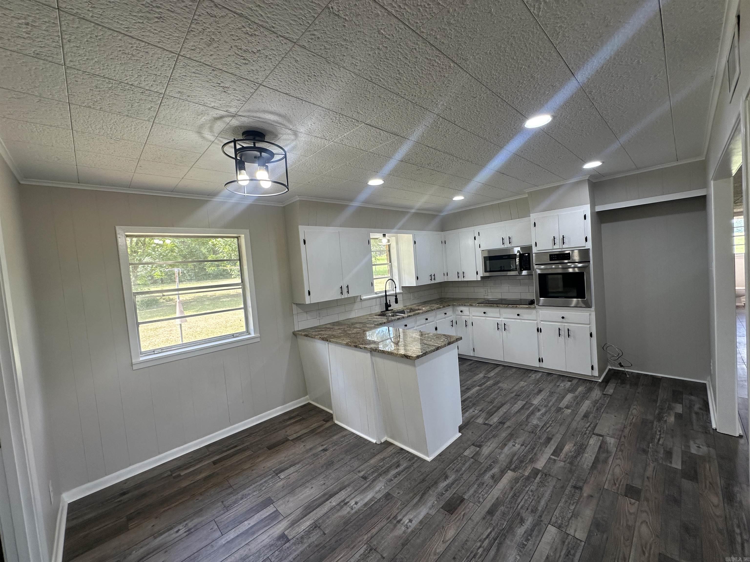 2363 W 77  Atlanta, TX
