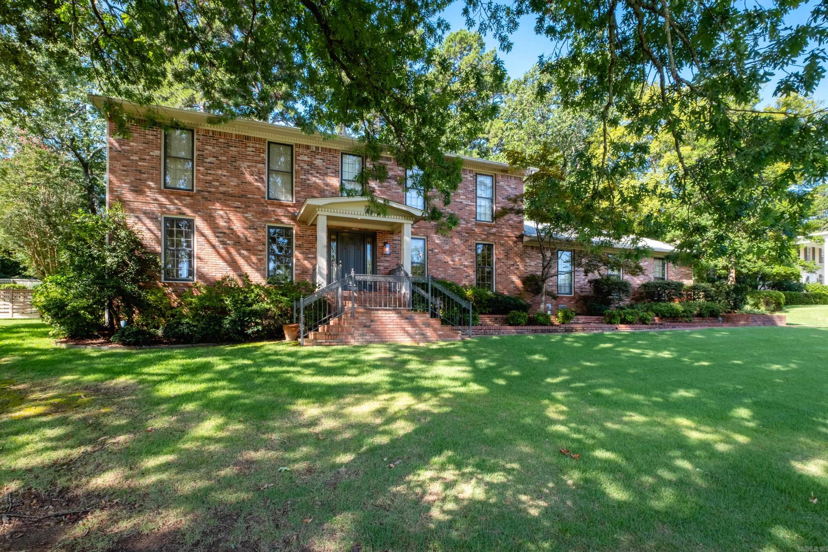 72 Robinwood  Little Rock, AR