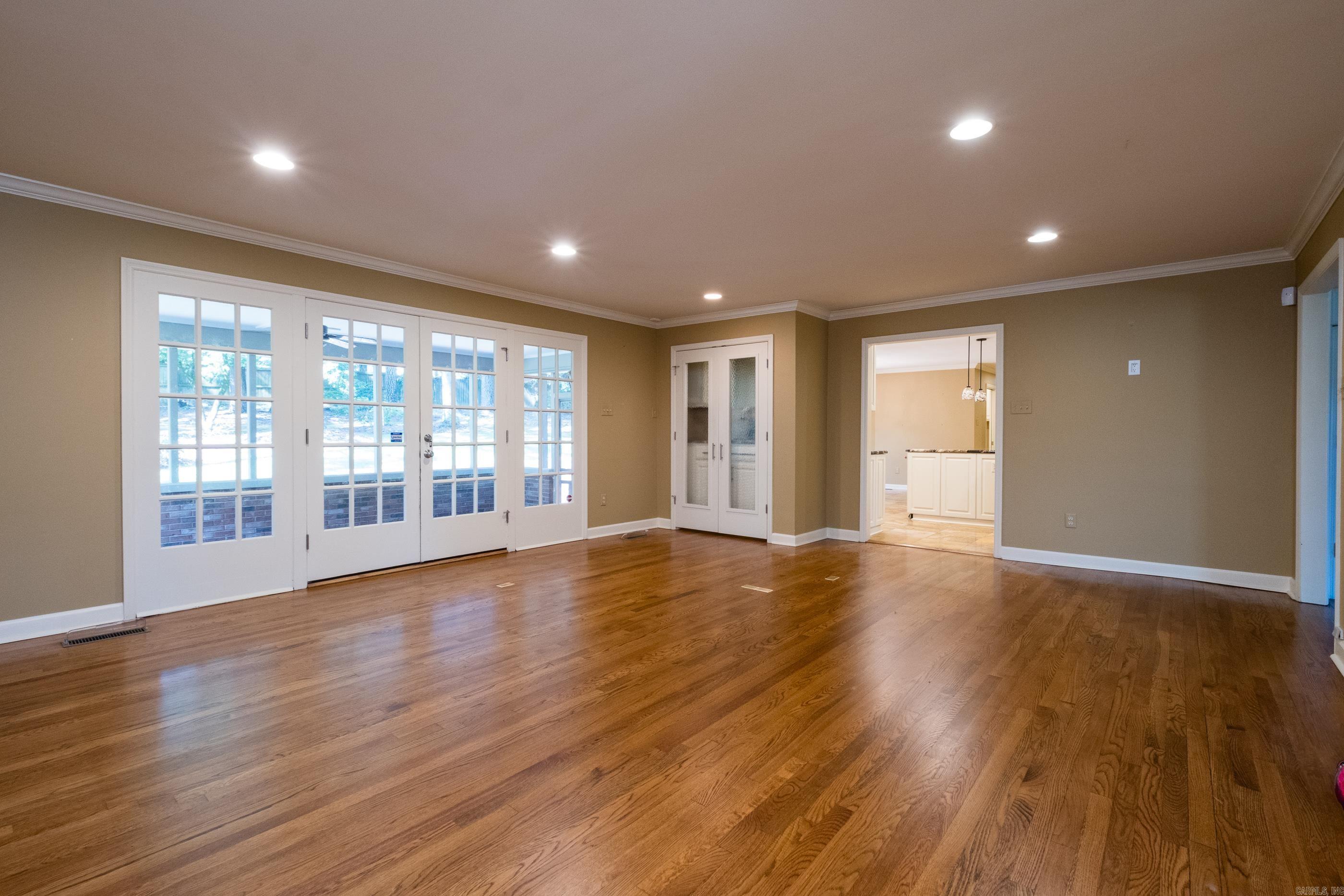 72 Robinwood  Little Rock, AR
