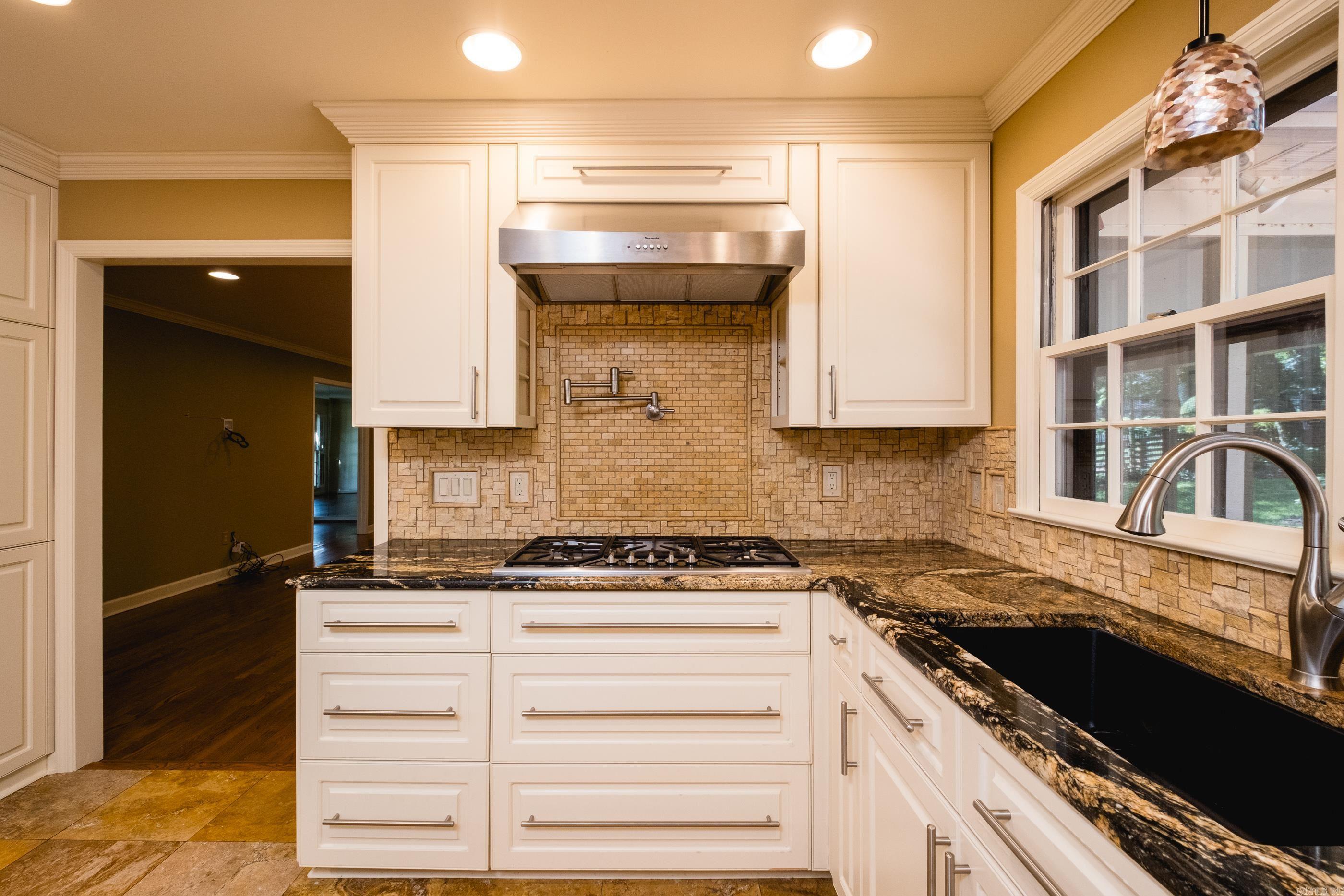 72 Robinwood  Little Rock, AR