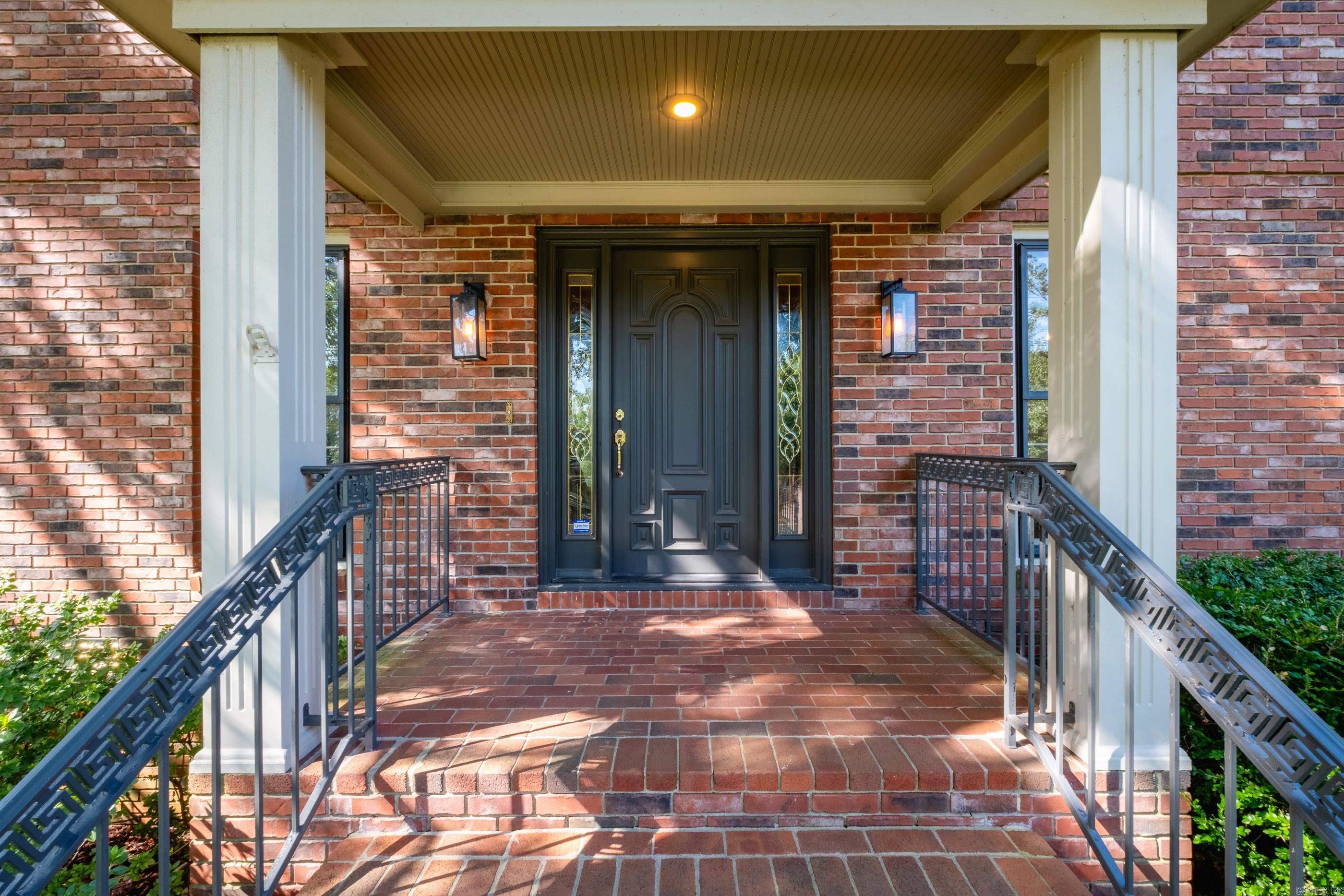 72 Robinwood  Little Rock, AR