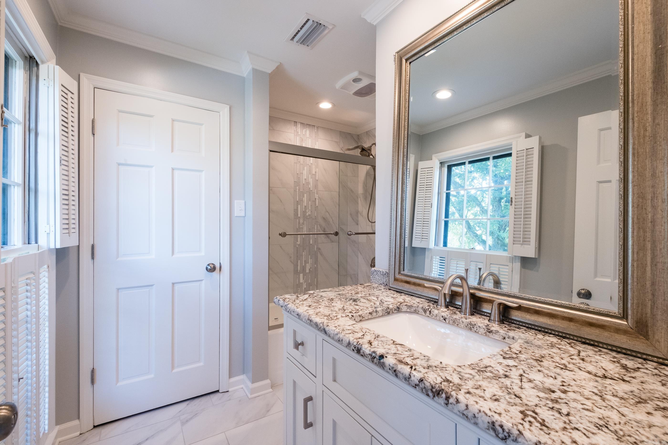 72 Robinwood  Little Rock, AR