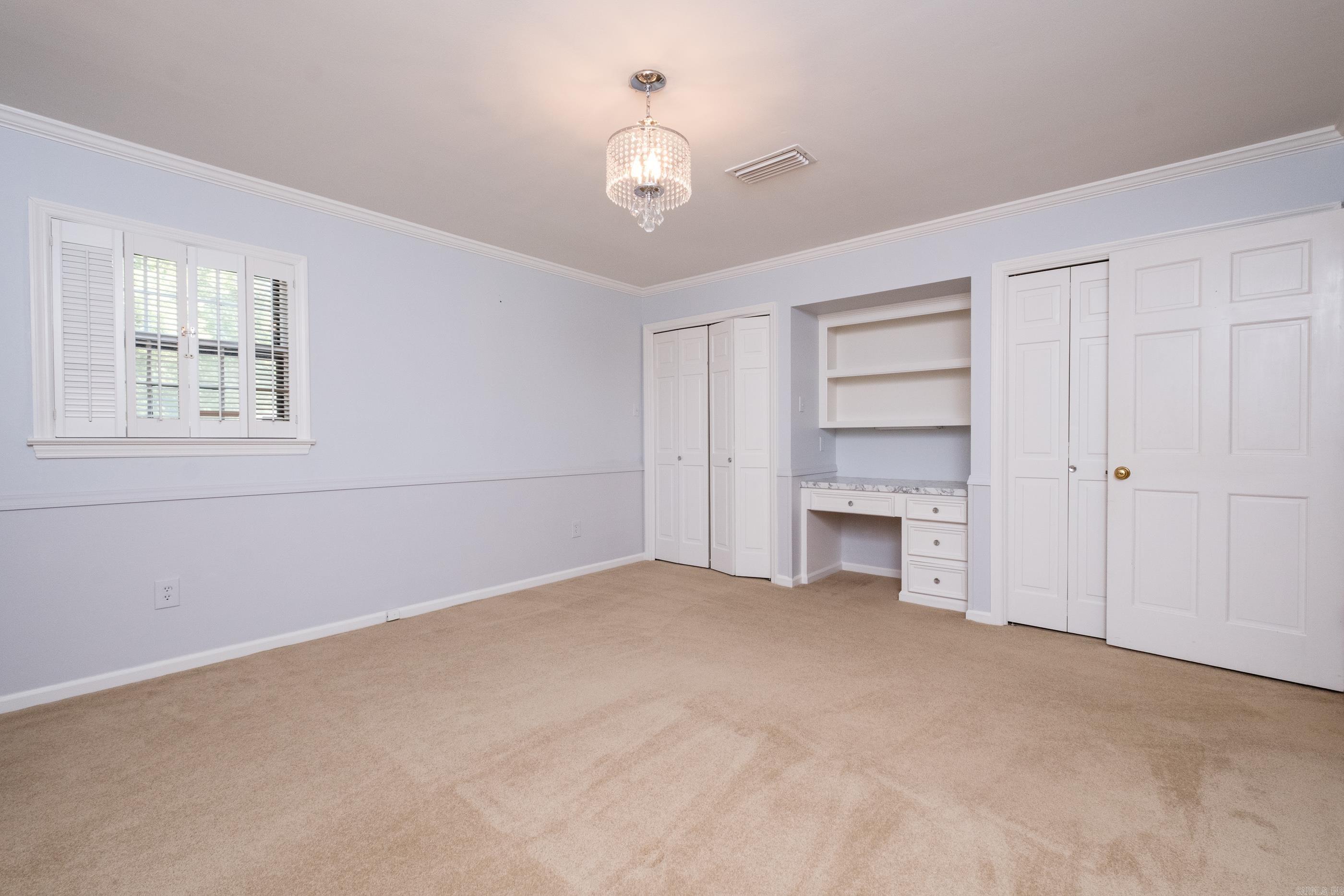 72 Robinwood  Little Rock, AR