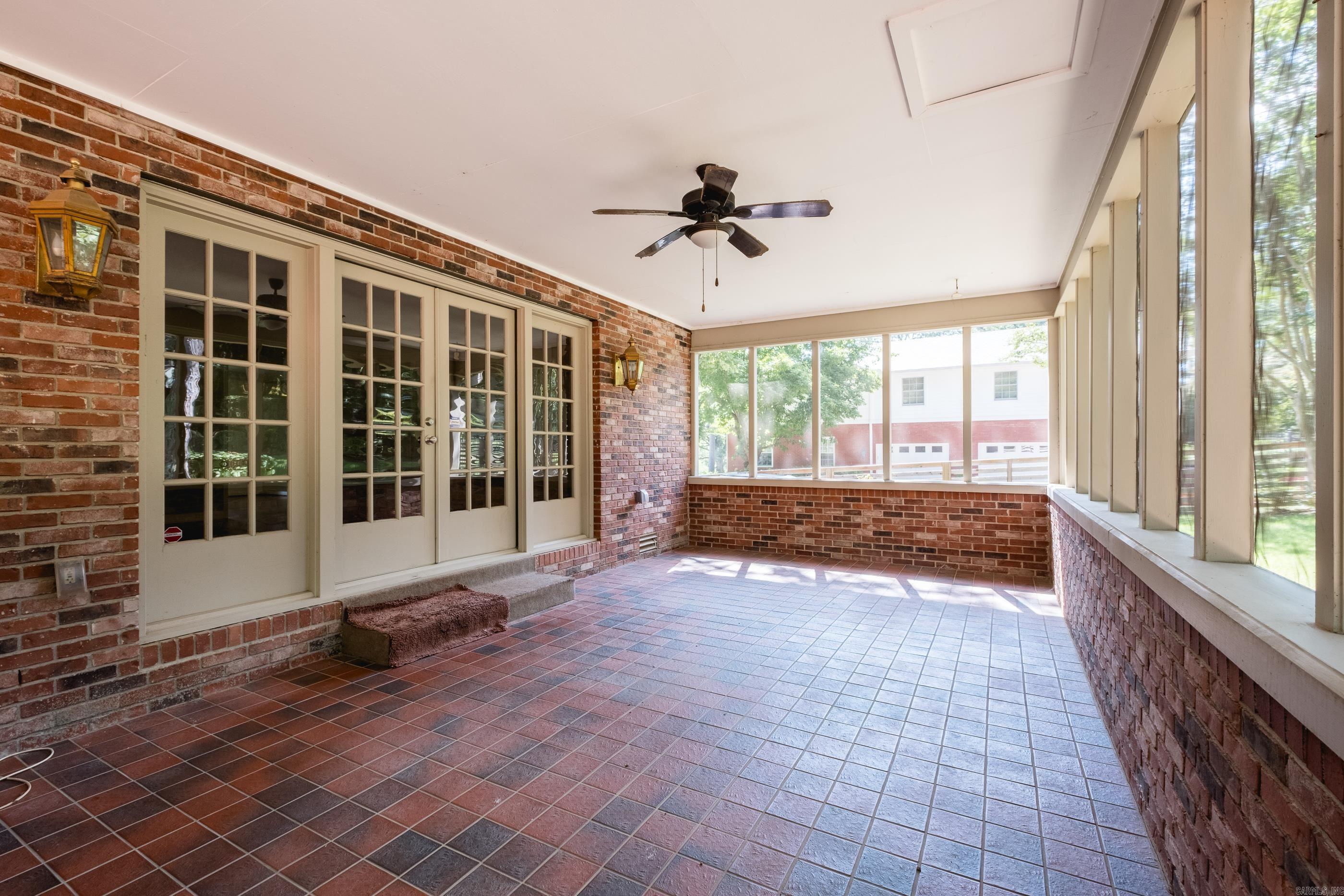 72 Robinwood  Little Rock, AR