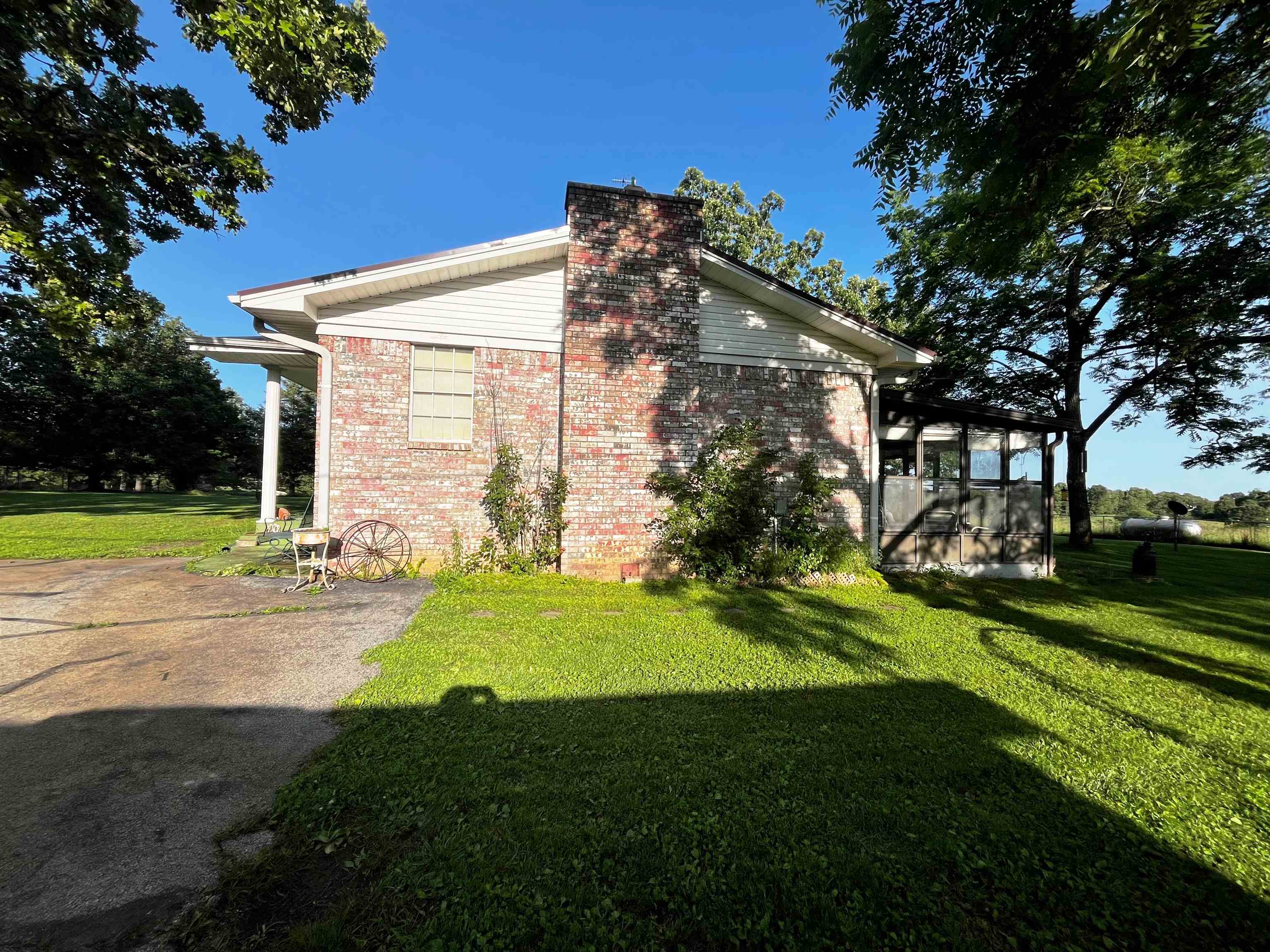 152 E Turkey Pen  Highland, AR