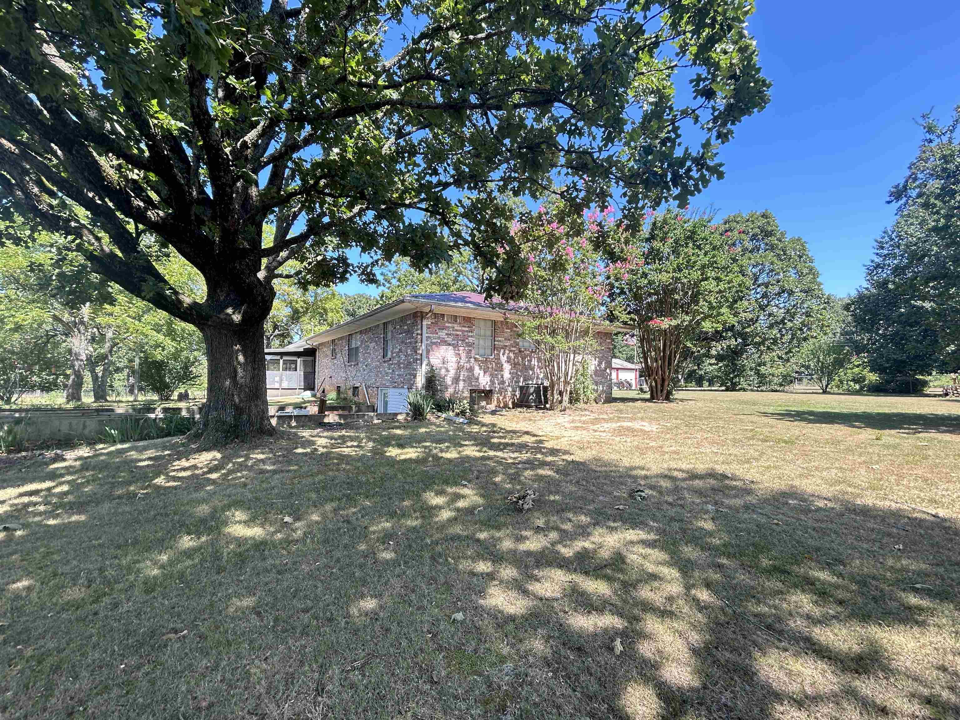 152 E Turkey Pen  Highland, AR