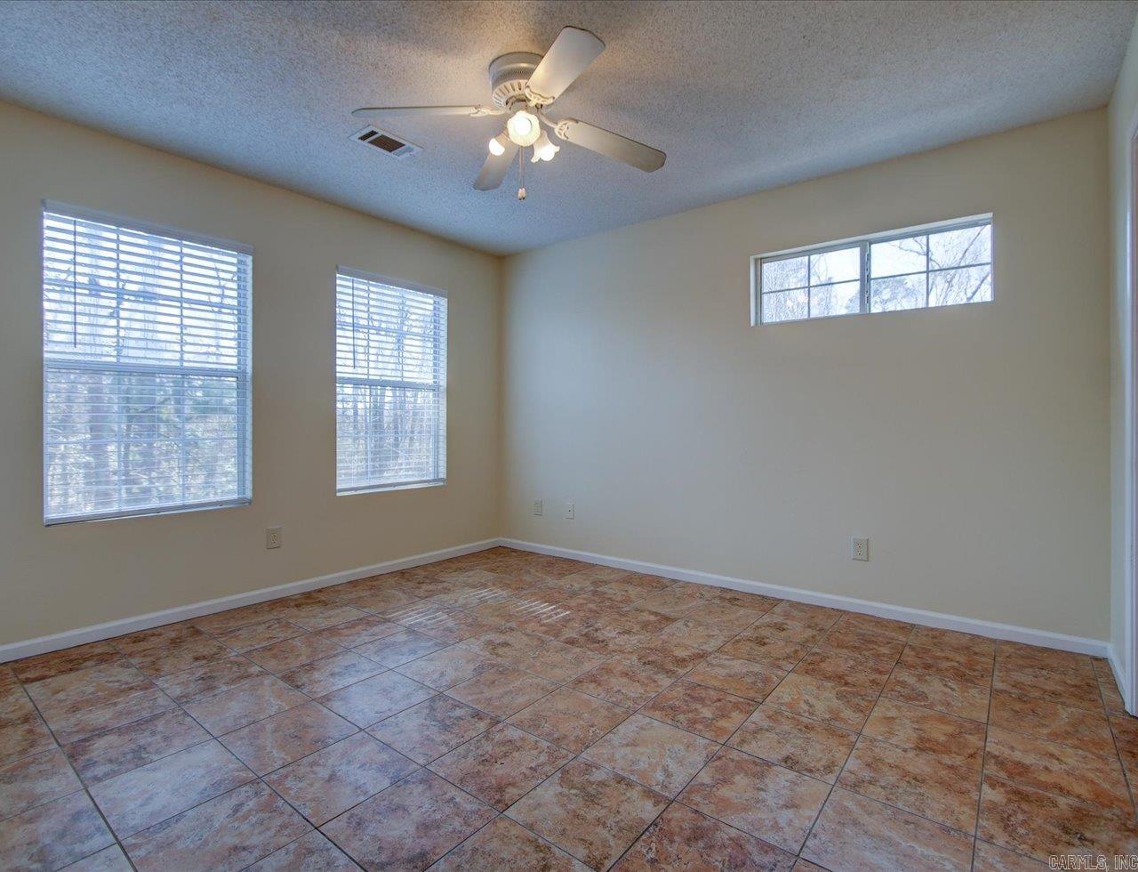 127 Long Island  Hot Springs, AR