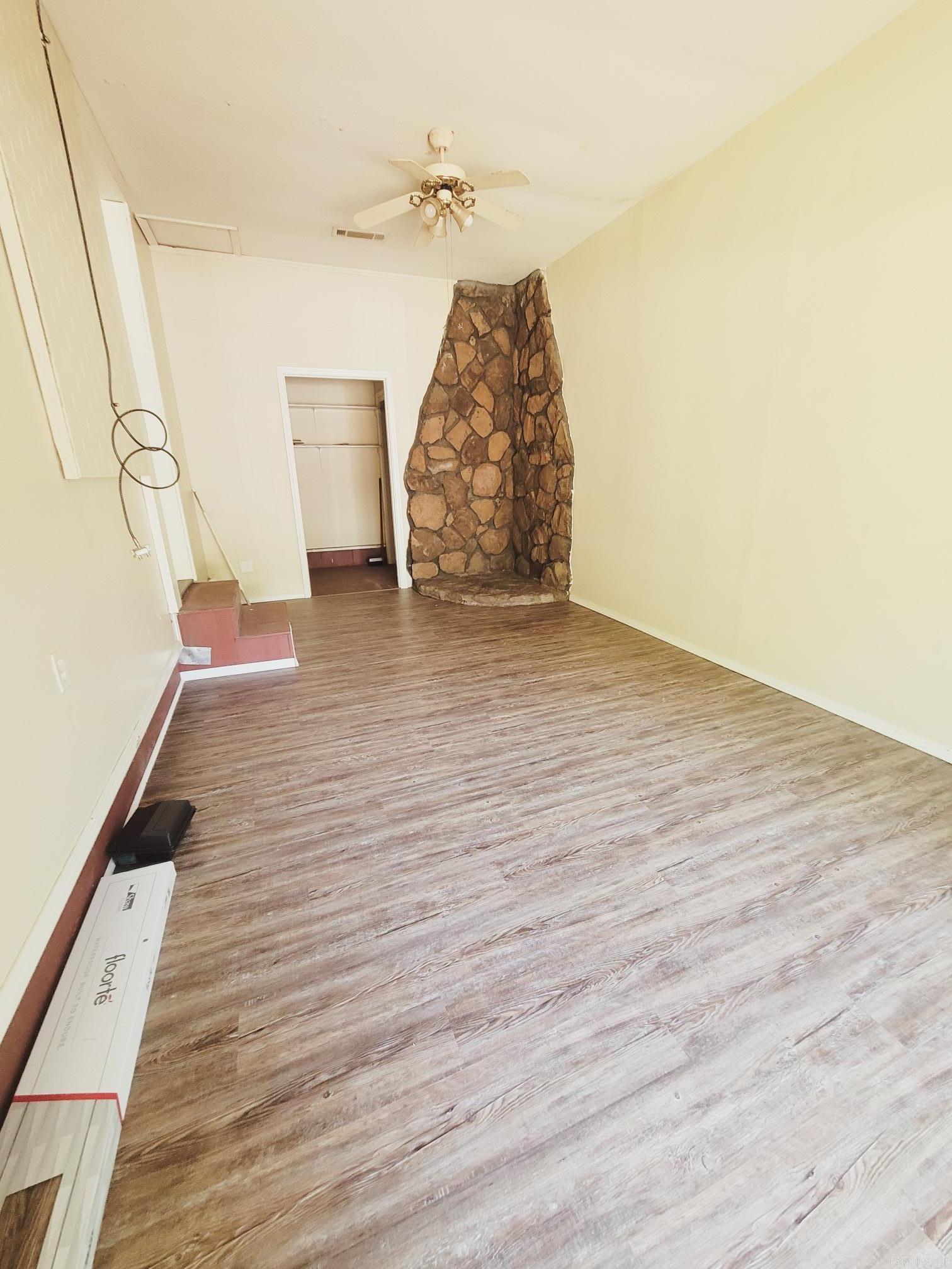 312 E Gum St  Russellville, AR