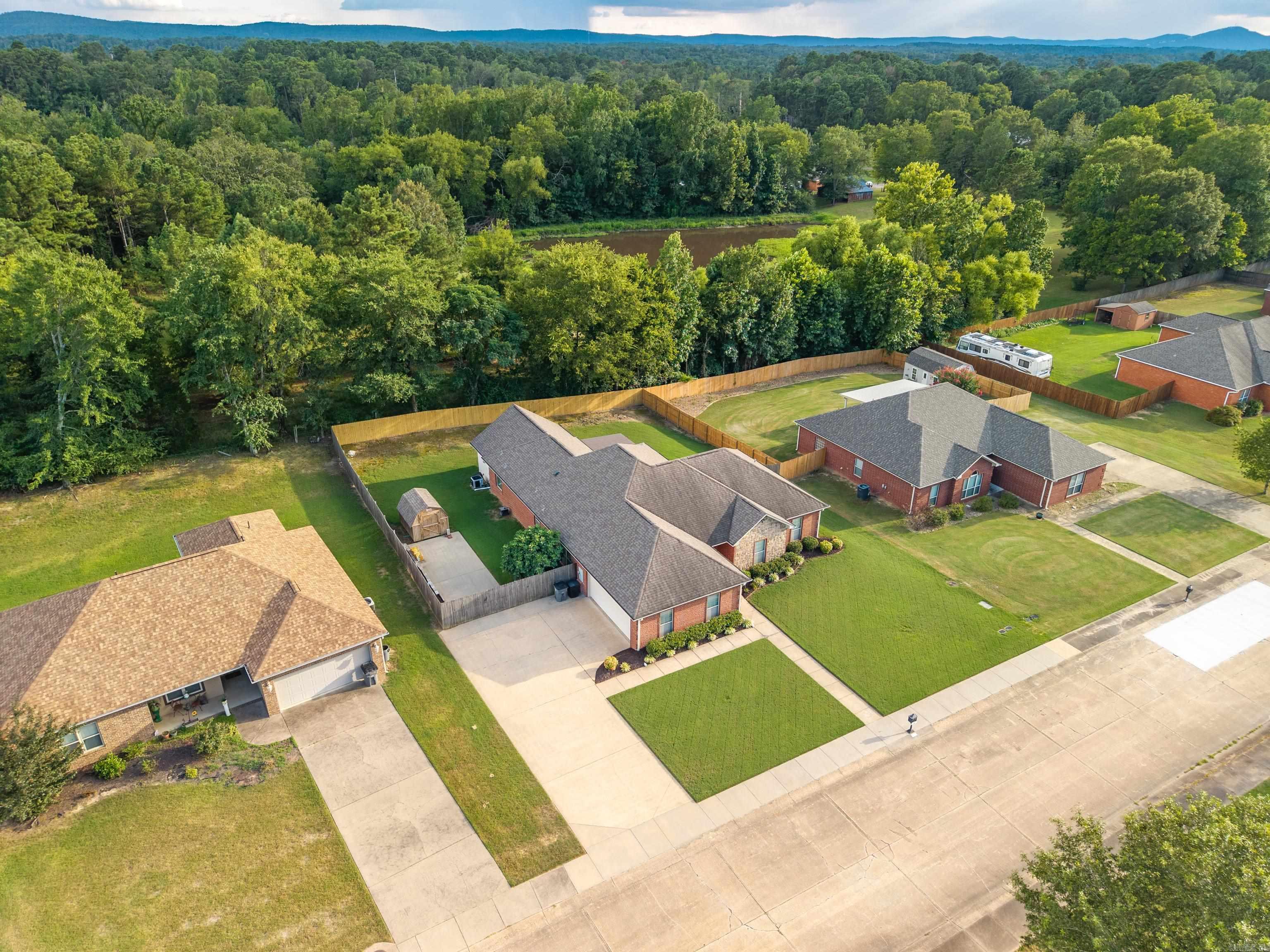 166 Mapleleaf  Hot Springs, AR