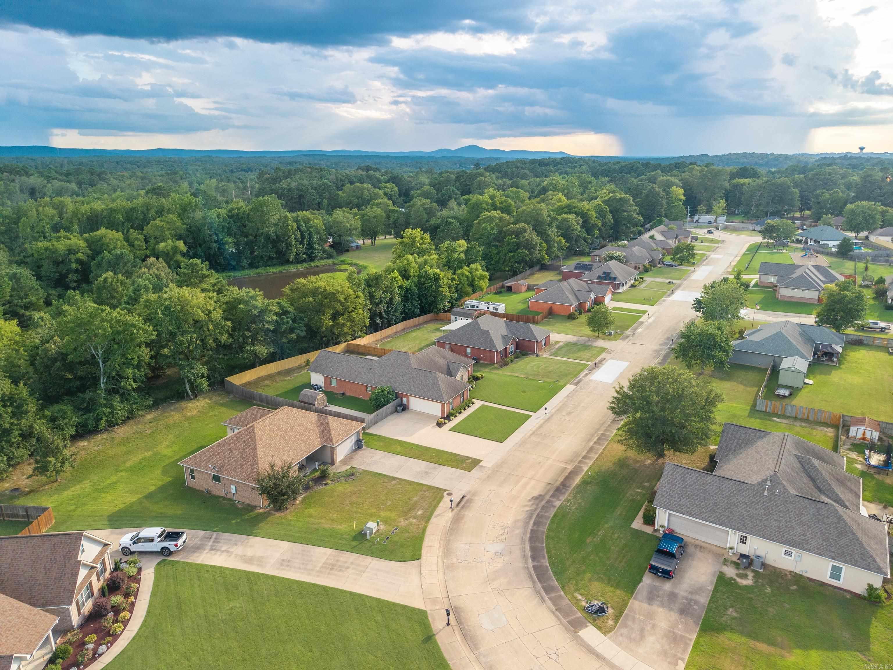 166 Mapleleaf  Hot Springs, AR