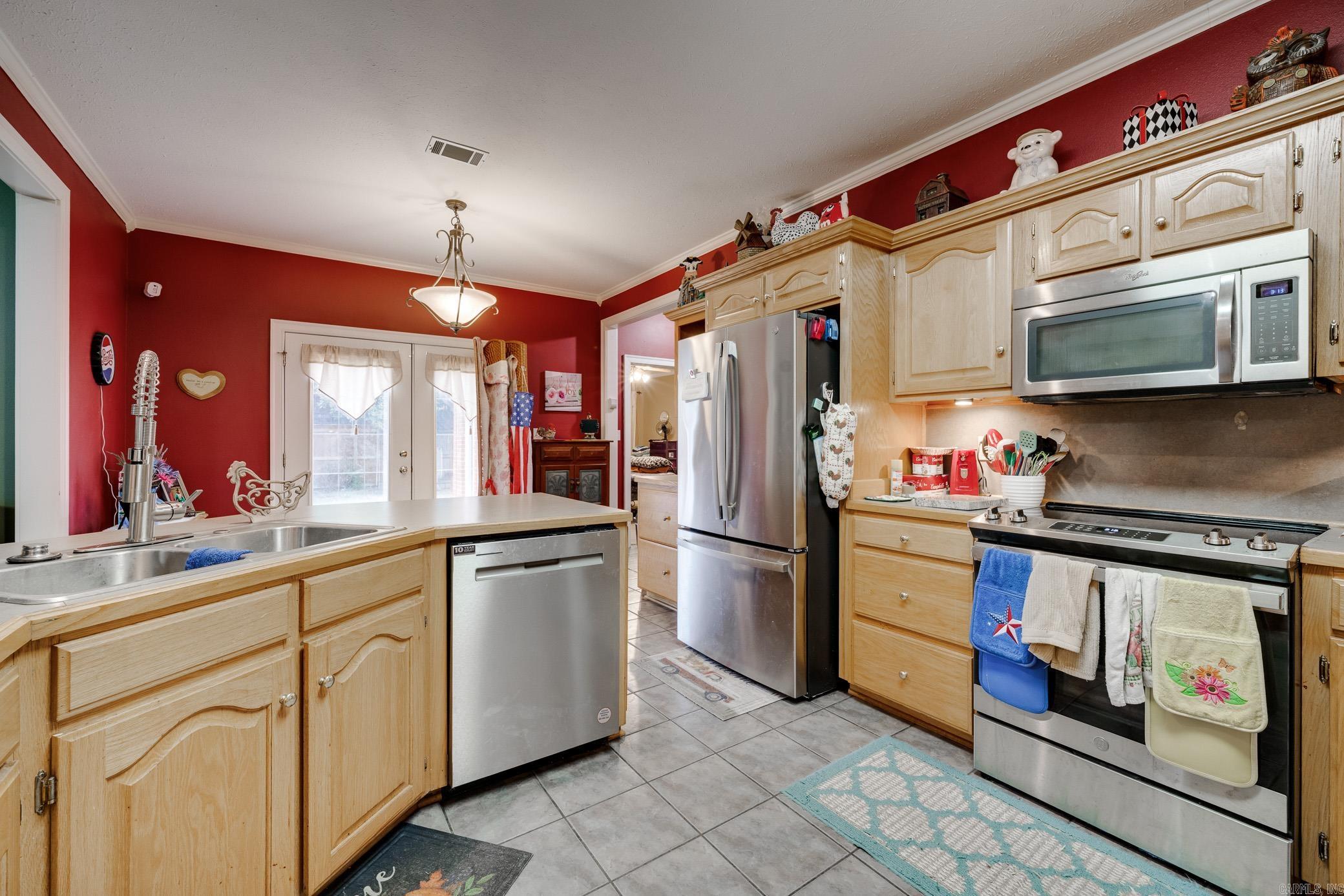 2410 TJ Drive Conway, AR 72034