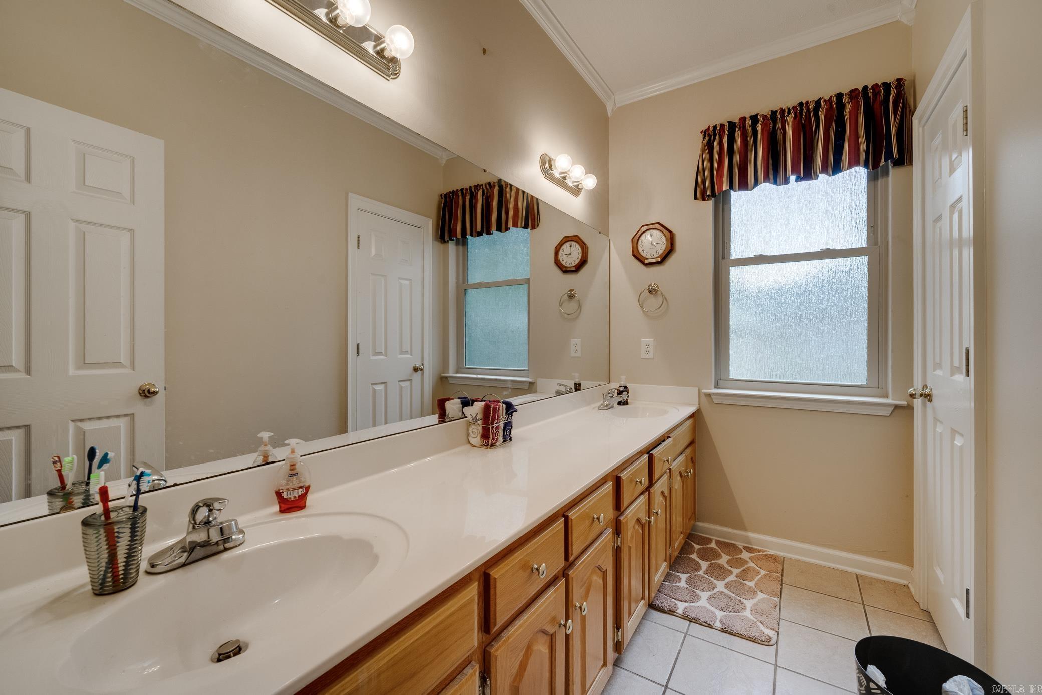 2410 TJ Drive Conway, AR 72034