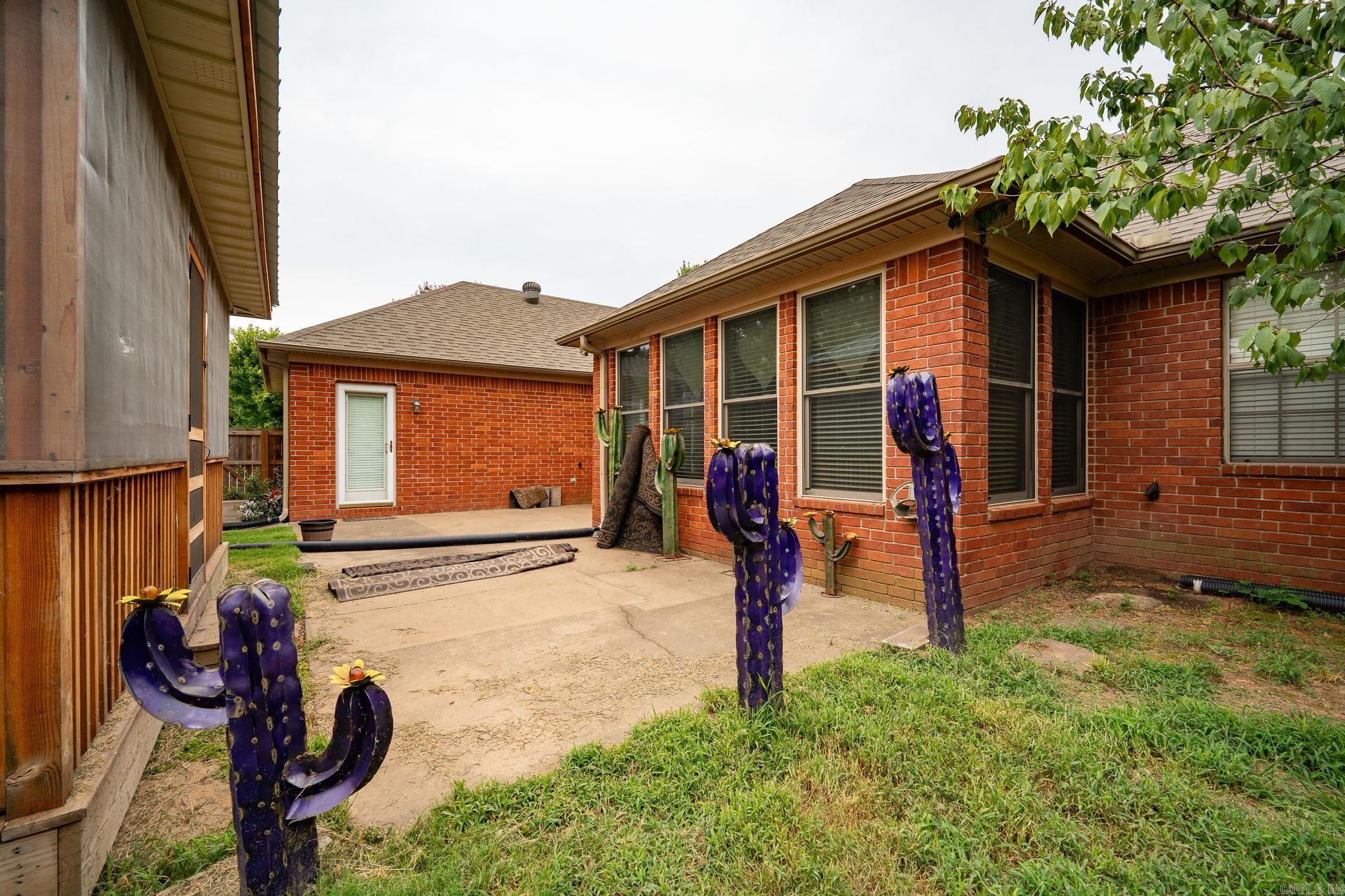 2410 TJ Drive Conway, AR 72034