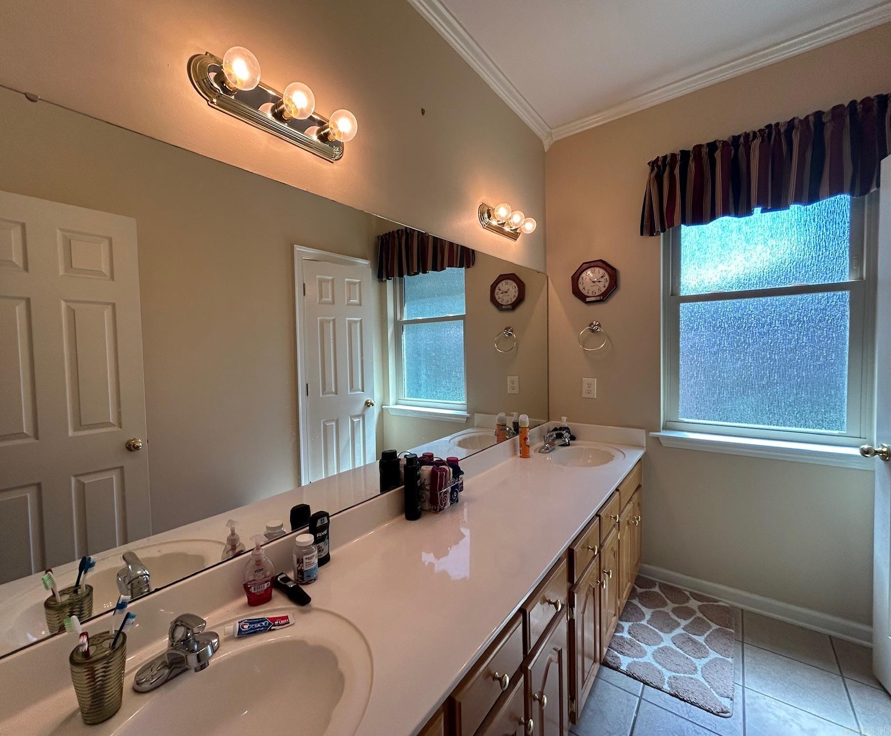2410 TJ  Conway, AR