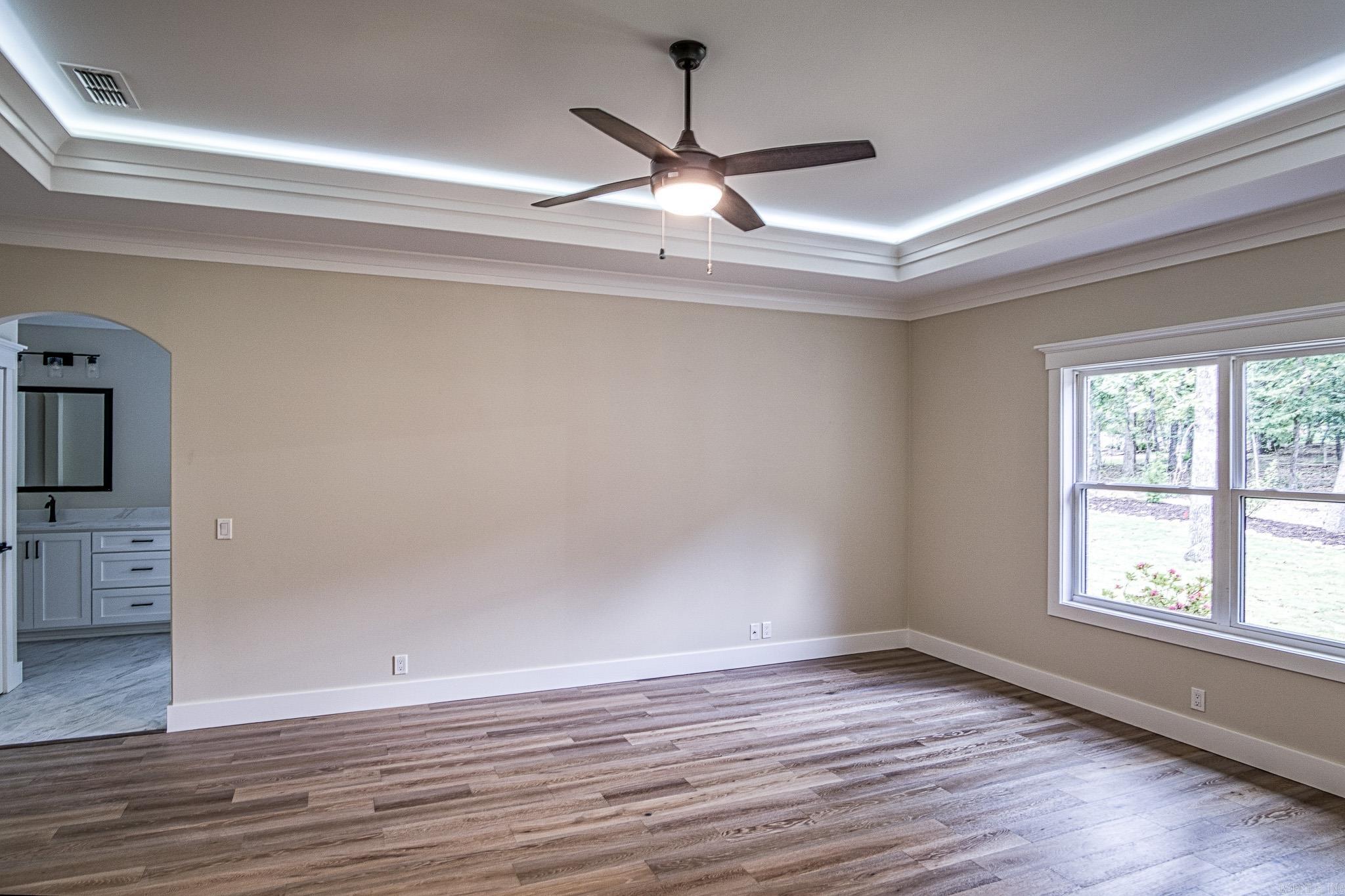 2 Resplandor Circle Hot Springs Village, AR 71909