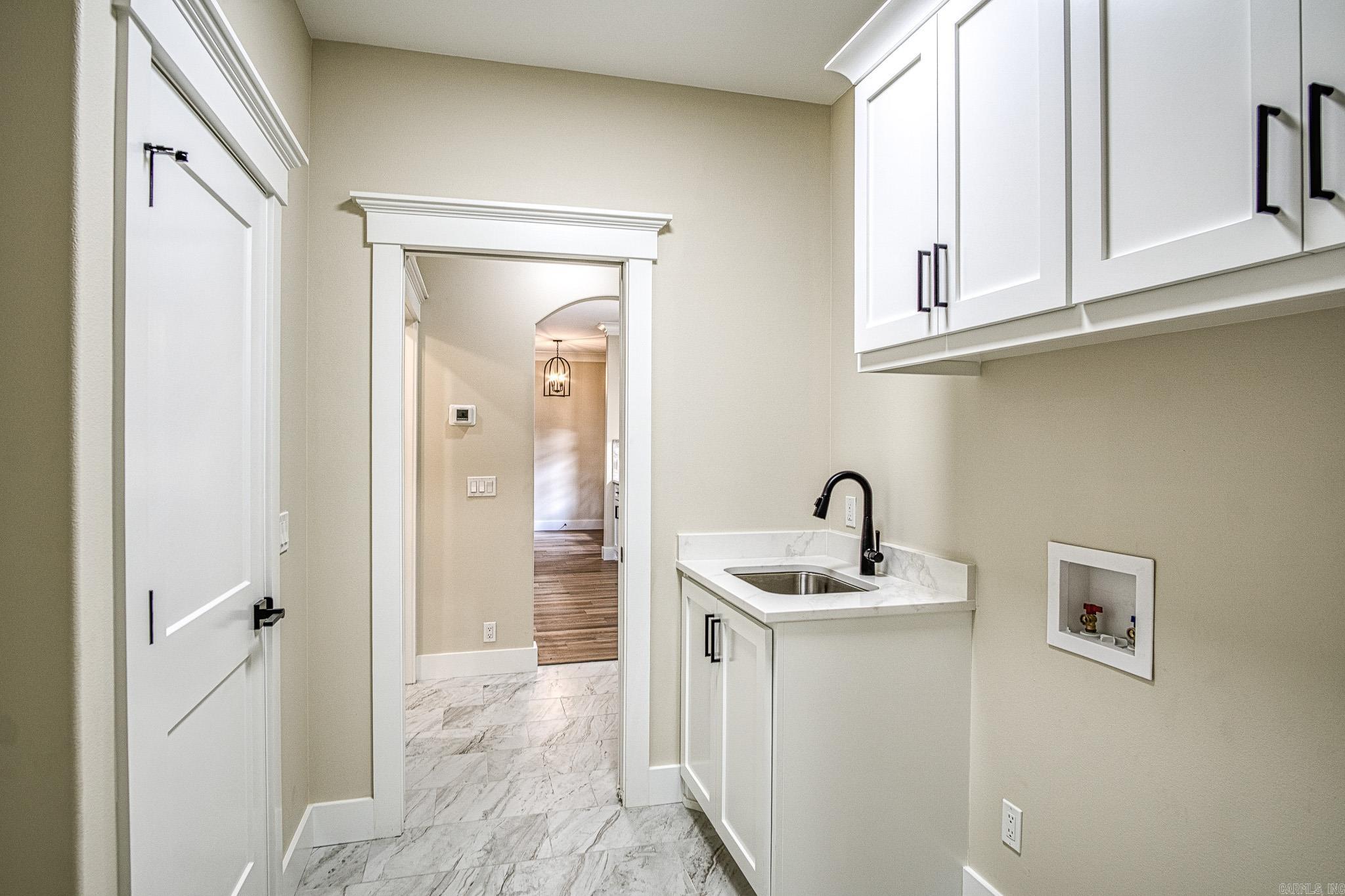 2 Resplandor Circle Hot Springs Village, AR 71909
