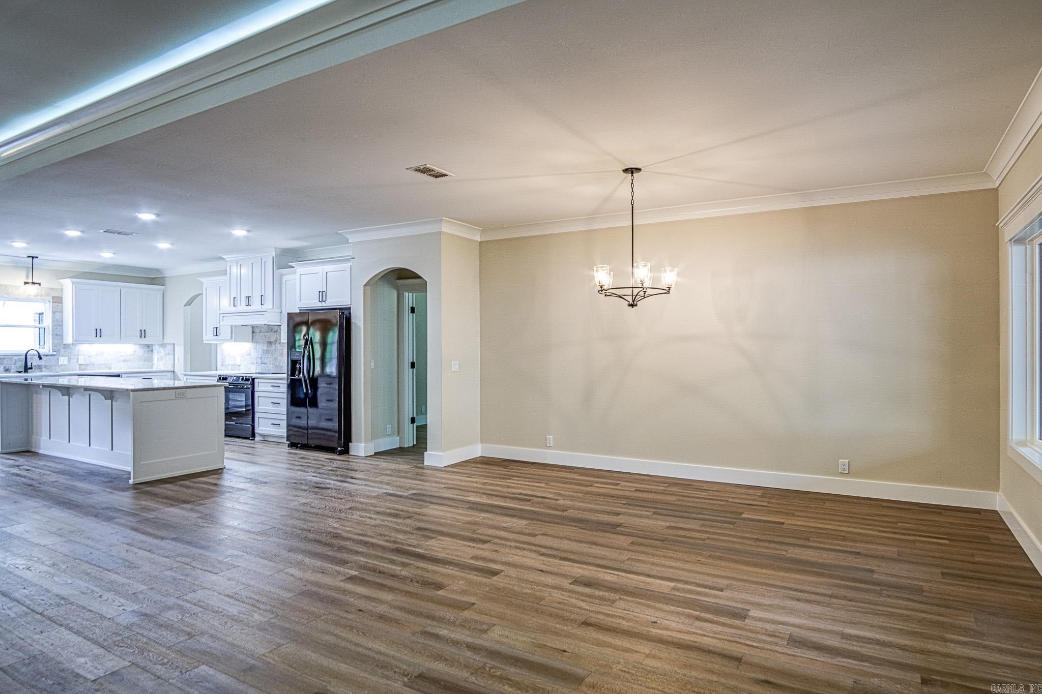 2 Resplandor Circle Hot Springs Village, AR 71909