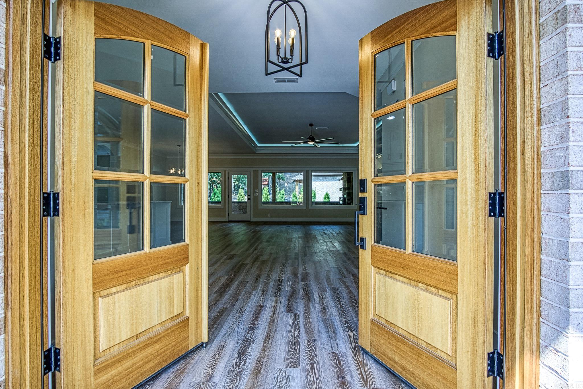 2 Resplandor Circle Hot Springs Village, AR 71909