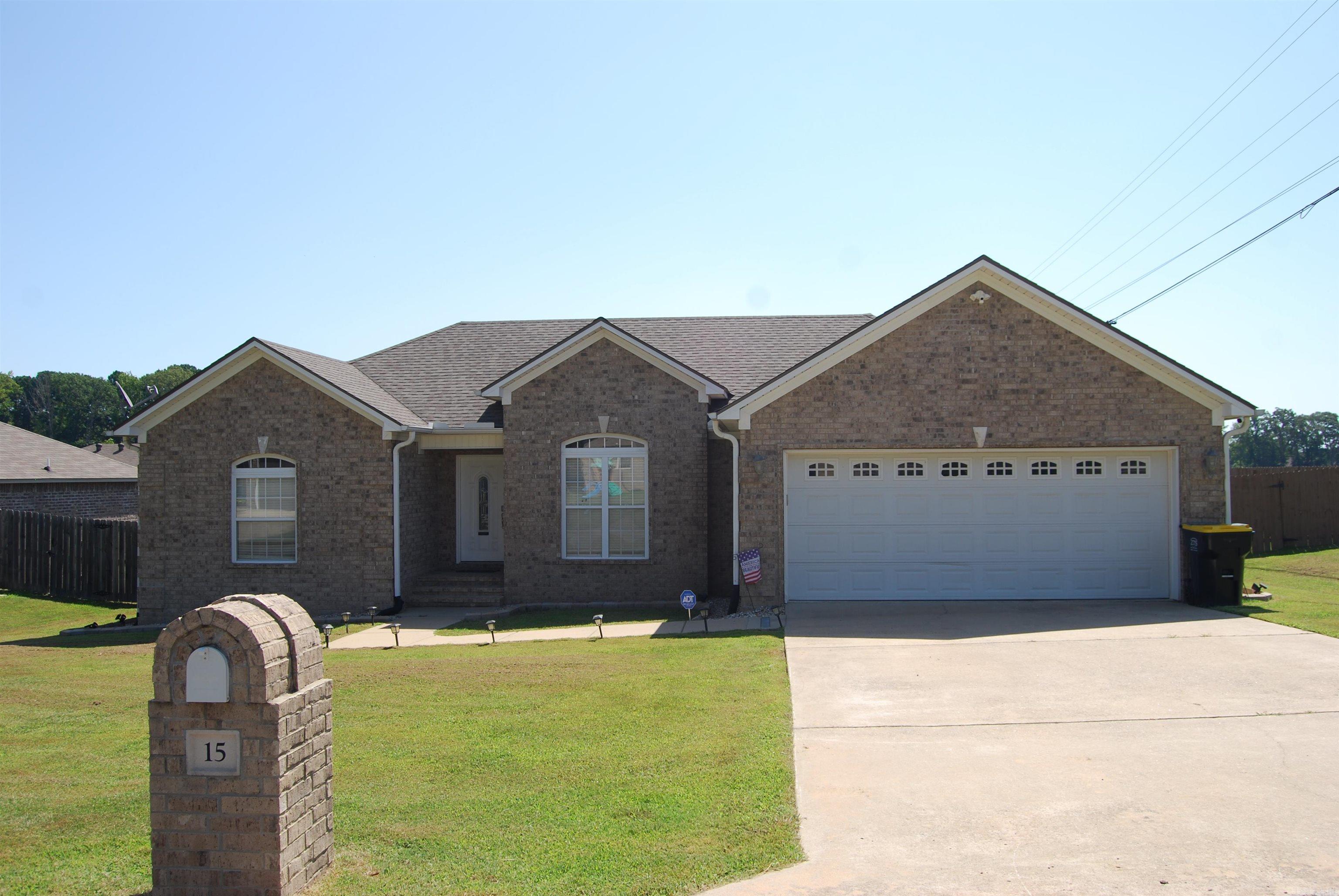 15 Cedar Creek  Cabot, AR