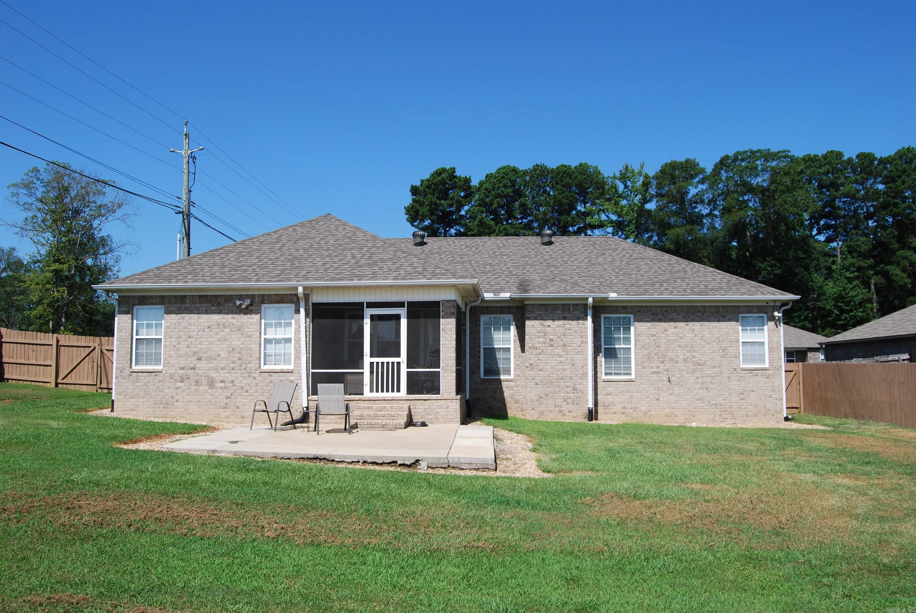 15 Cedar Creek  Cabot, AR