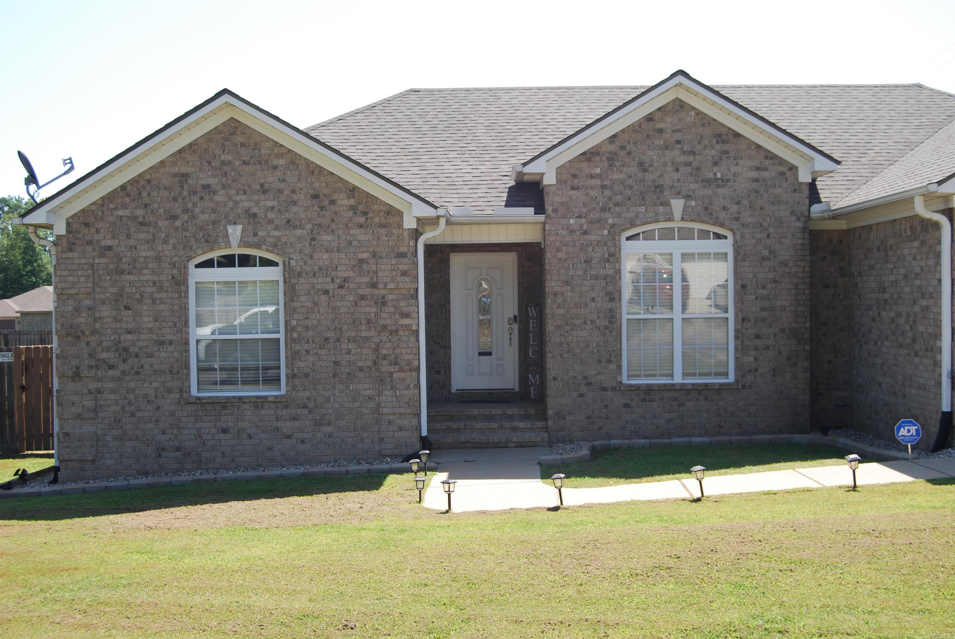 15 Cedar Creek  Cabot, AR