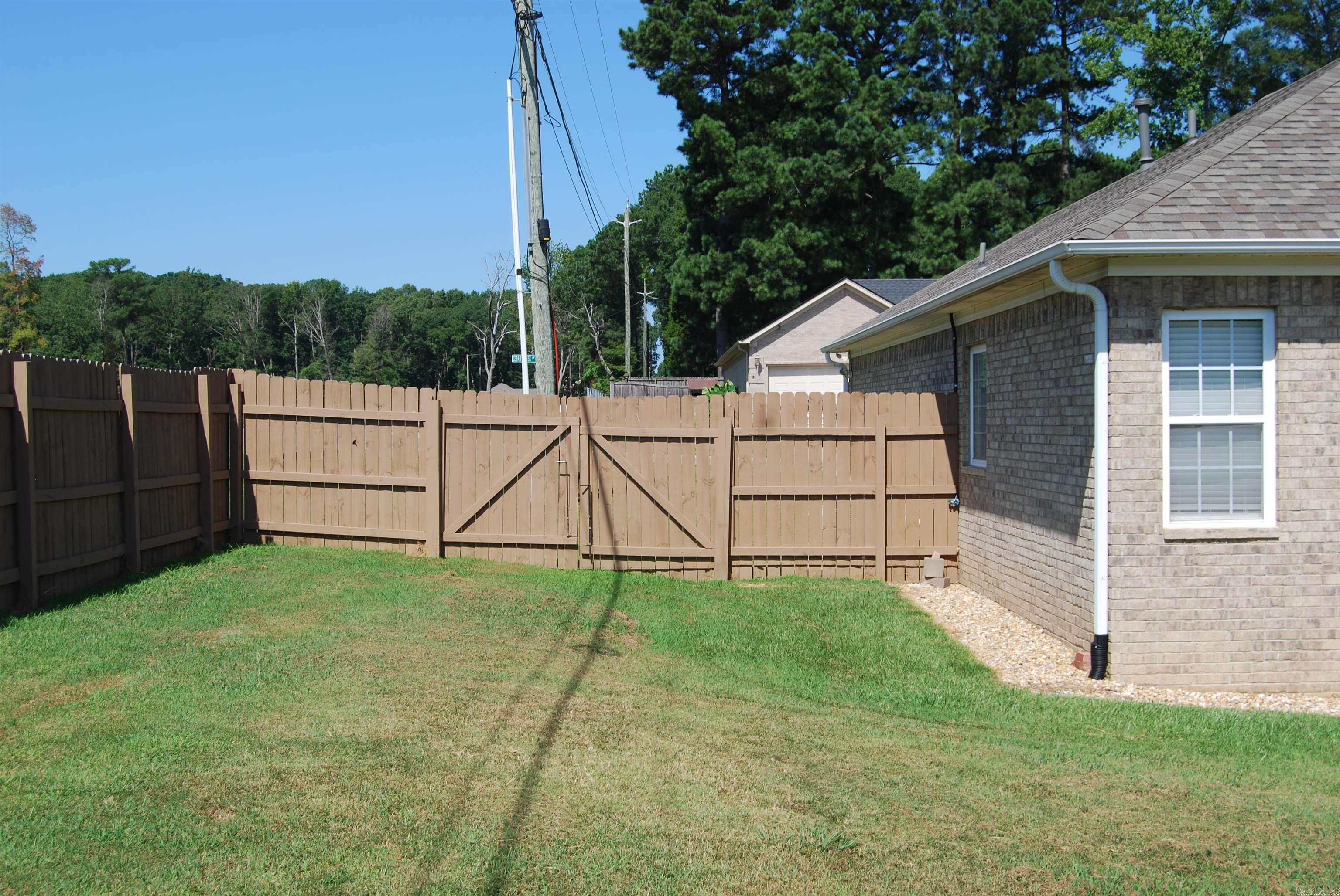 15 Cedar Creek  Cabot, AR