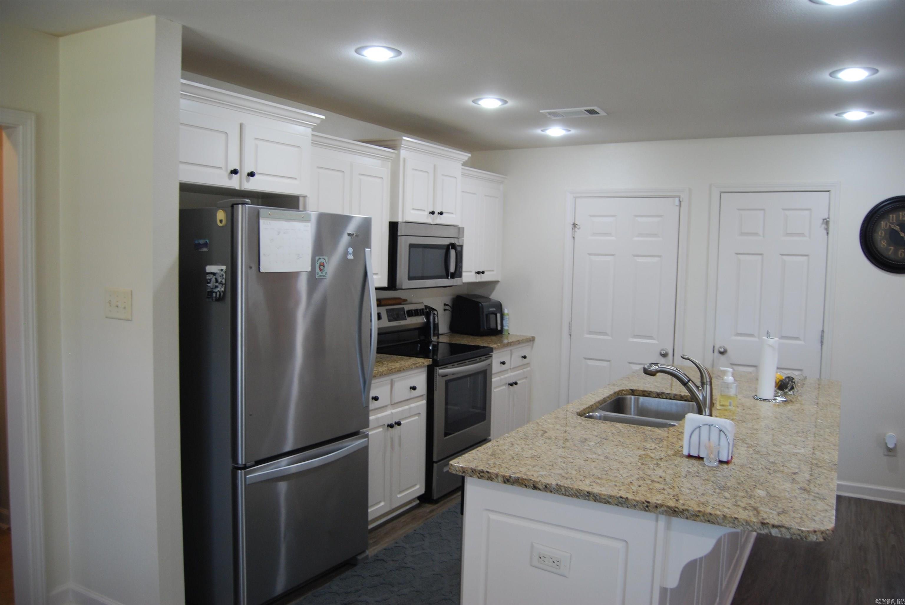 15 Cedar Creek  Cabot, AR