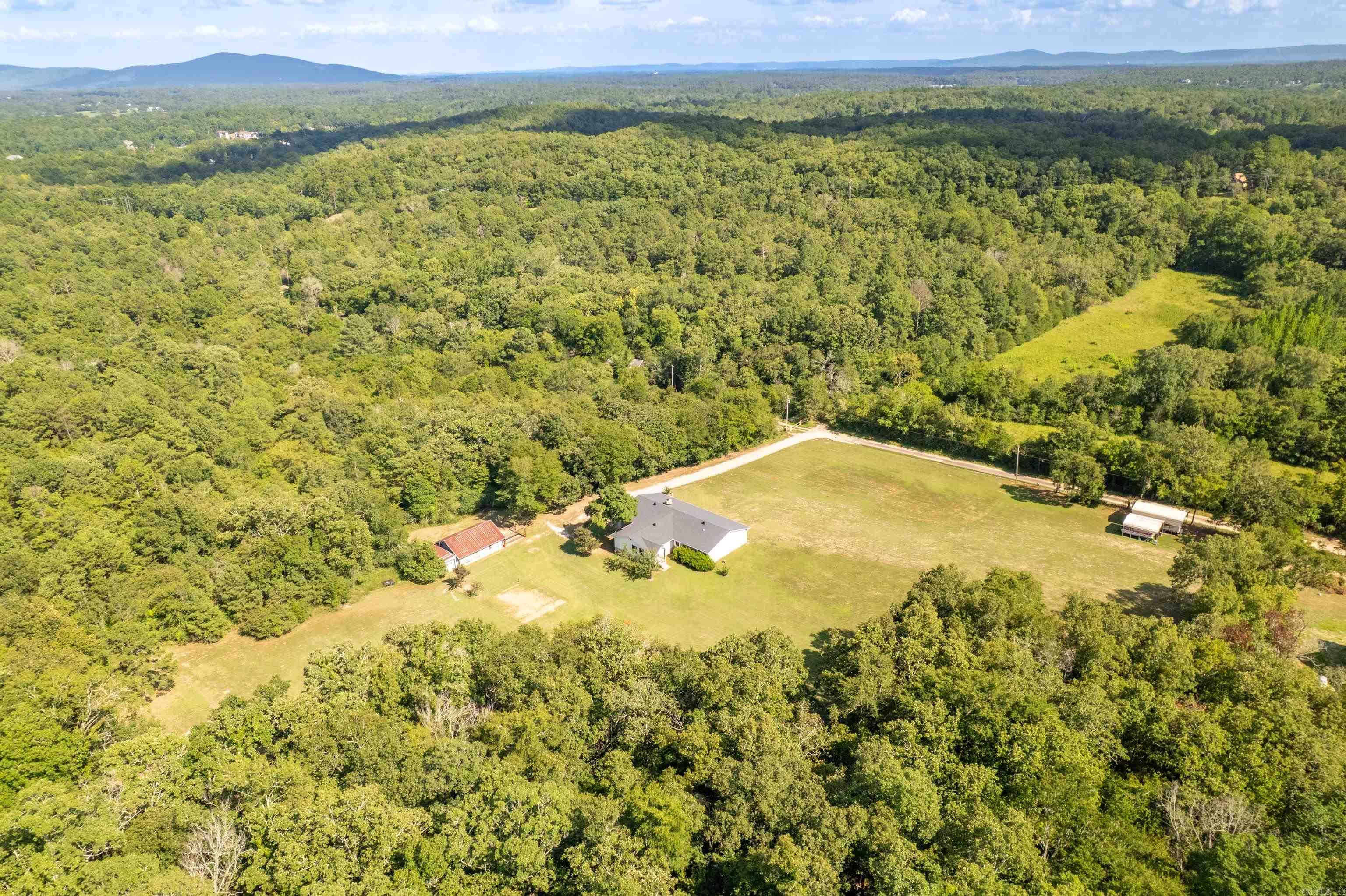 309 Wheeler Ferry  Royal, AR