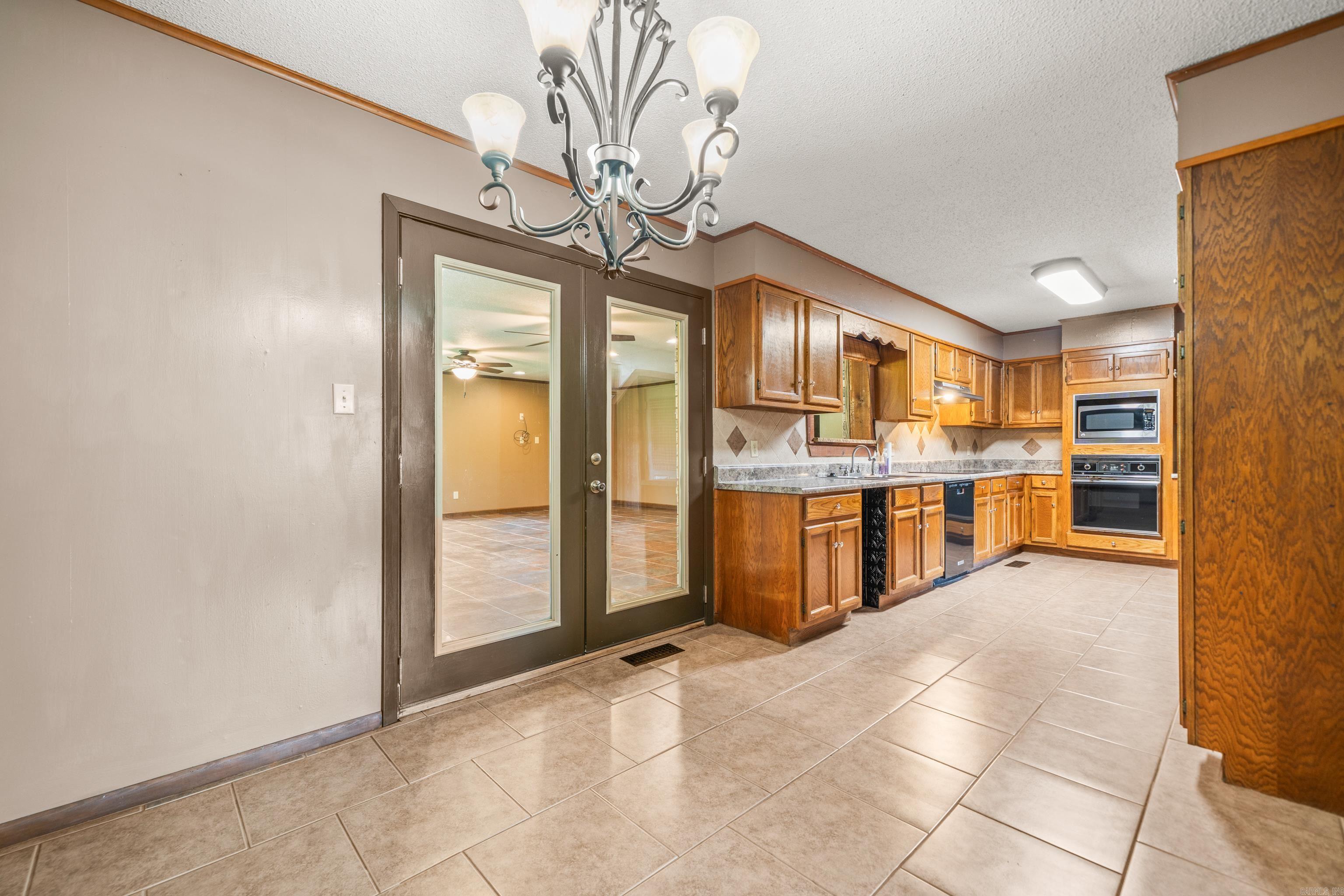 309 Wheeler Ferry  Royal, AR