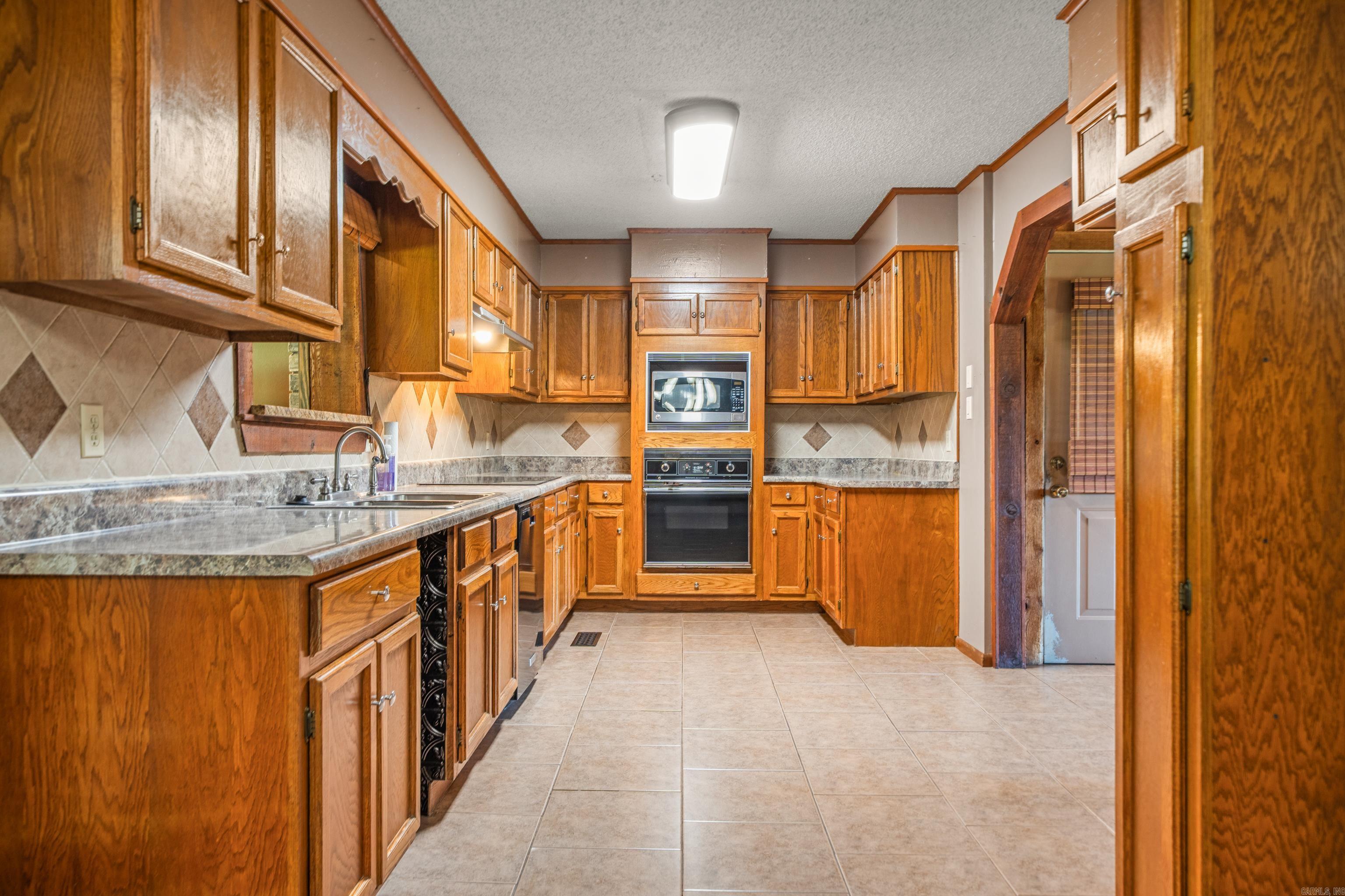 309 Wheeler Ferry  Royal, AR