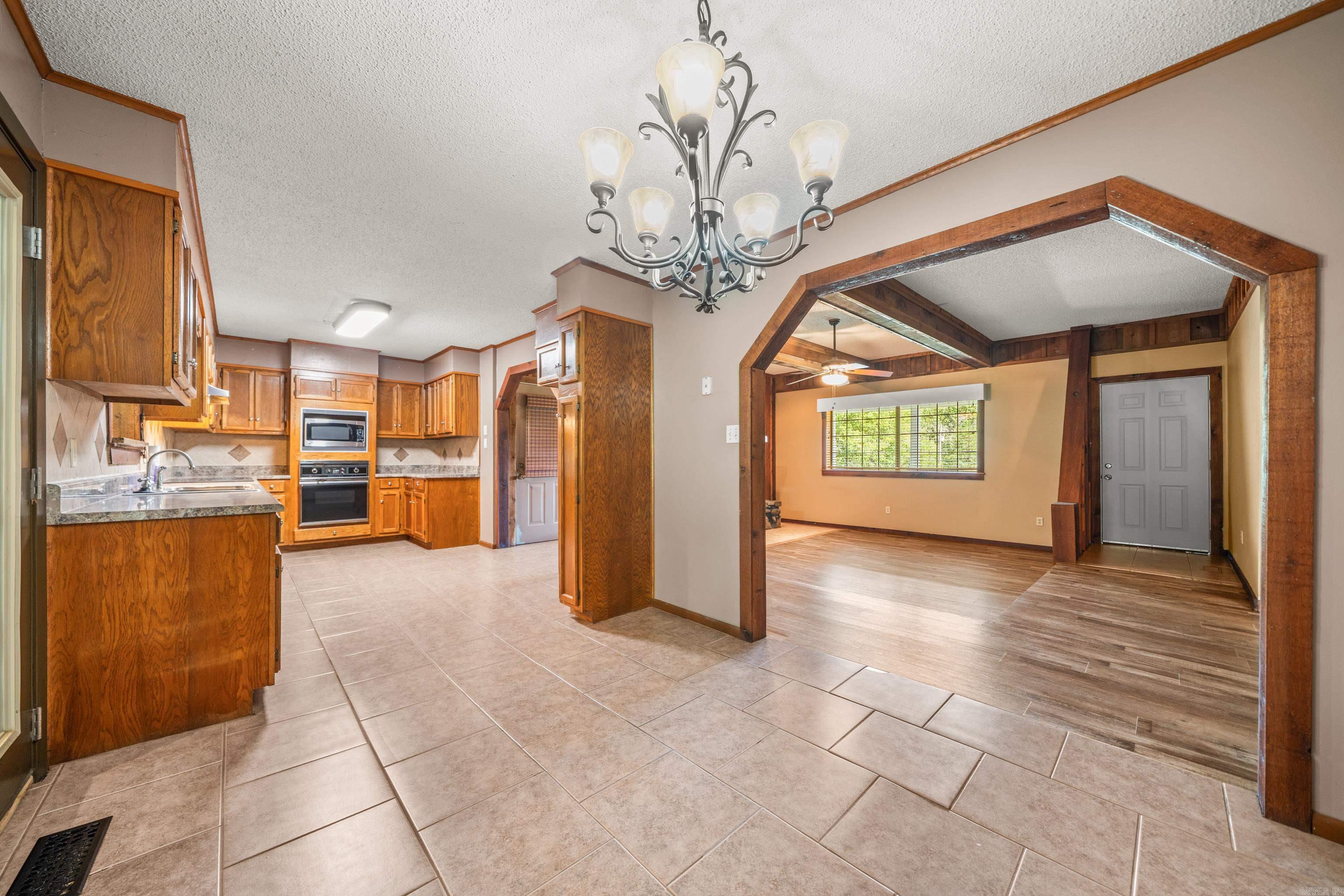 309 Wheeler Ferry  Royal, AR