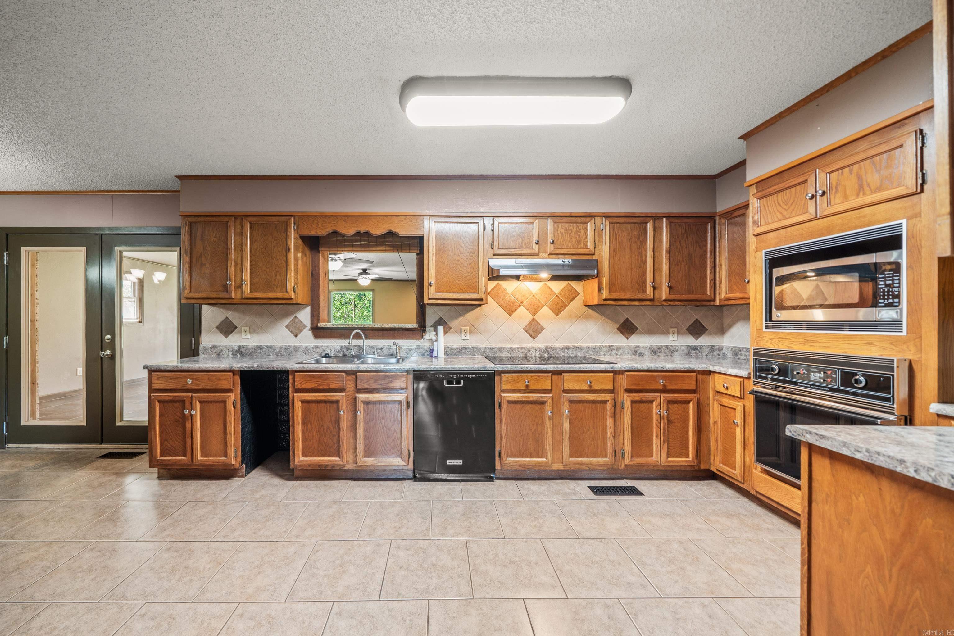 309 Wheeler Ferry  Royal, AR