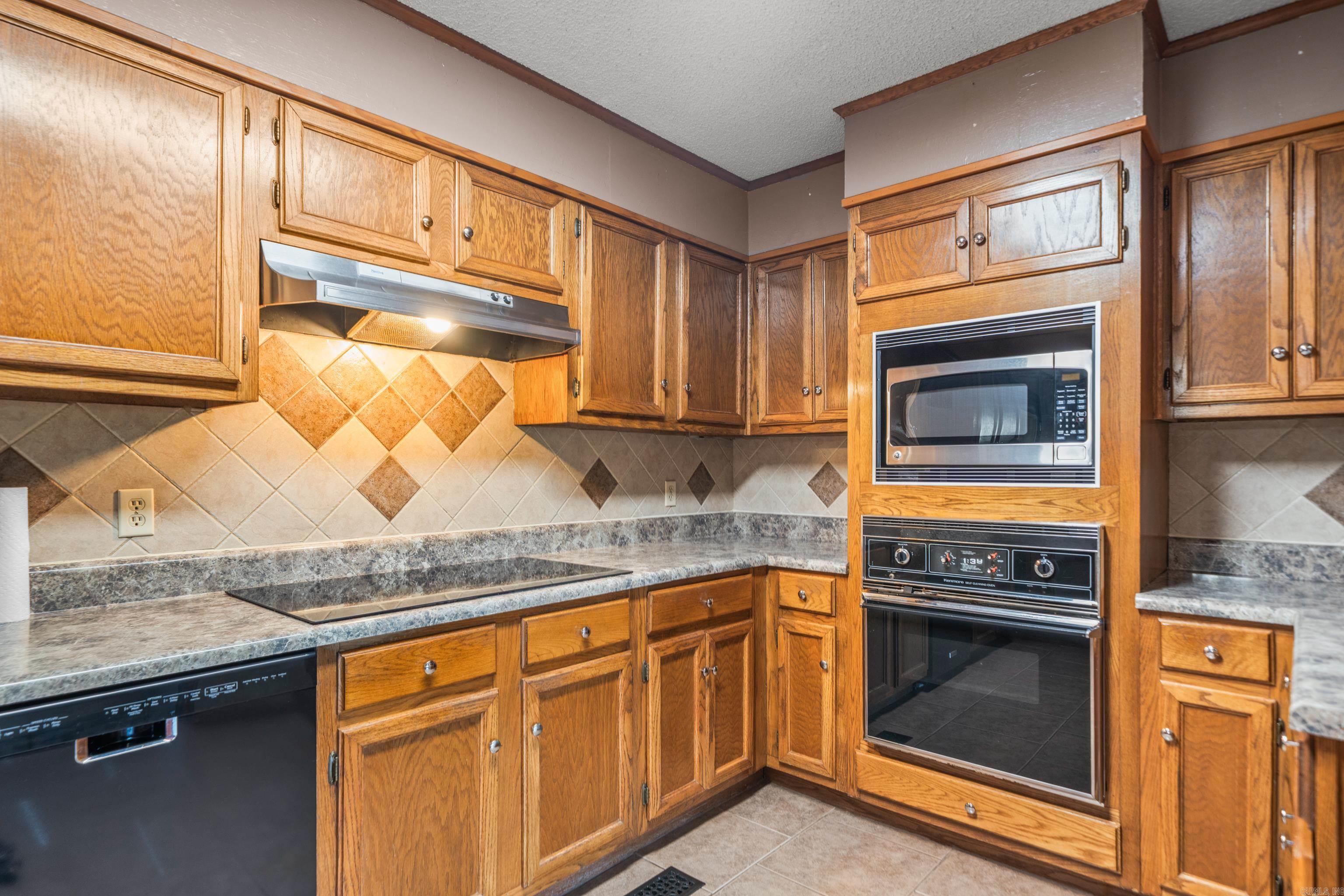 309 Wheeler Ferry  Royal, AR