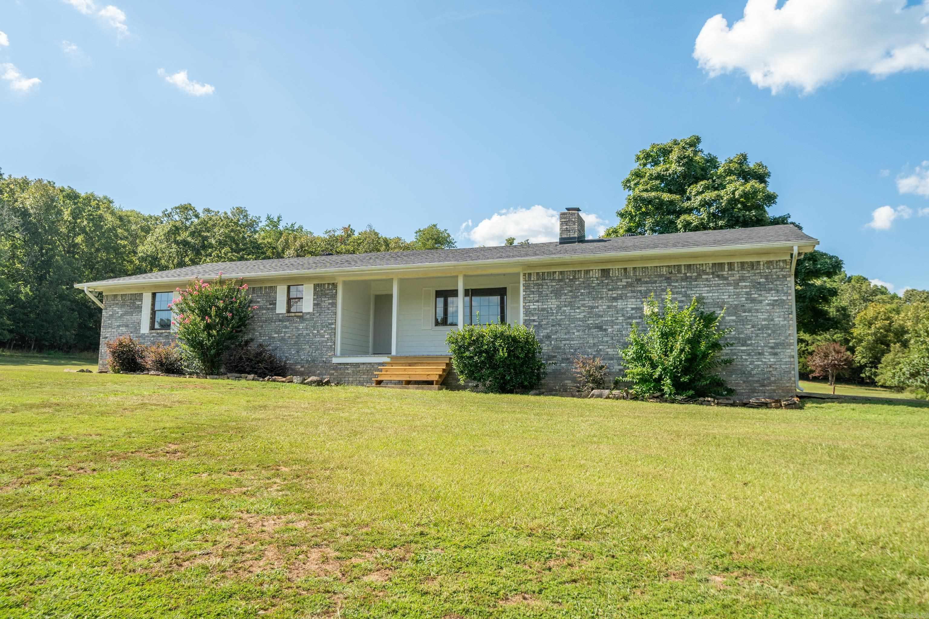 309 Wheeler Ferry  Royal, AR
