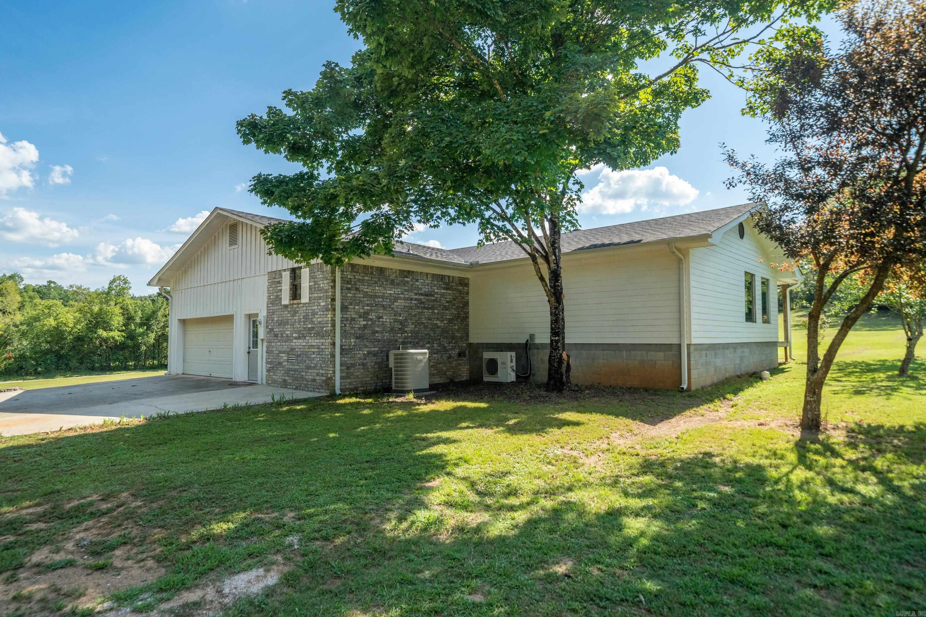 309 Wheeler Ferry  Royal, AR