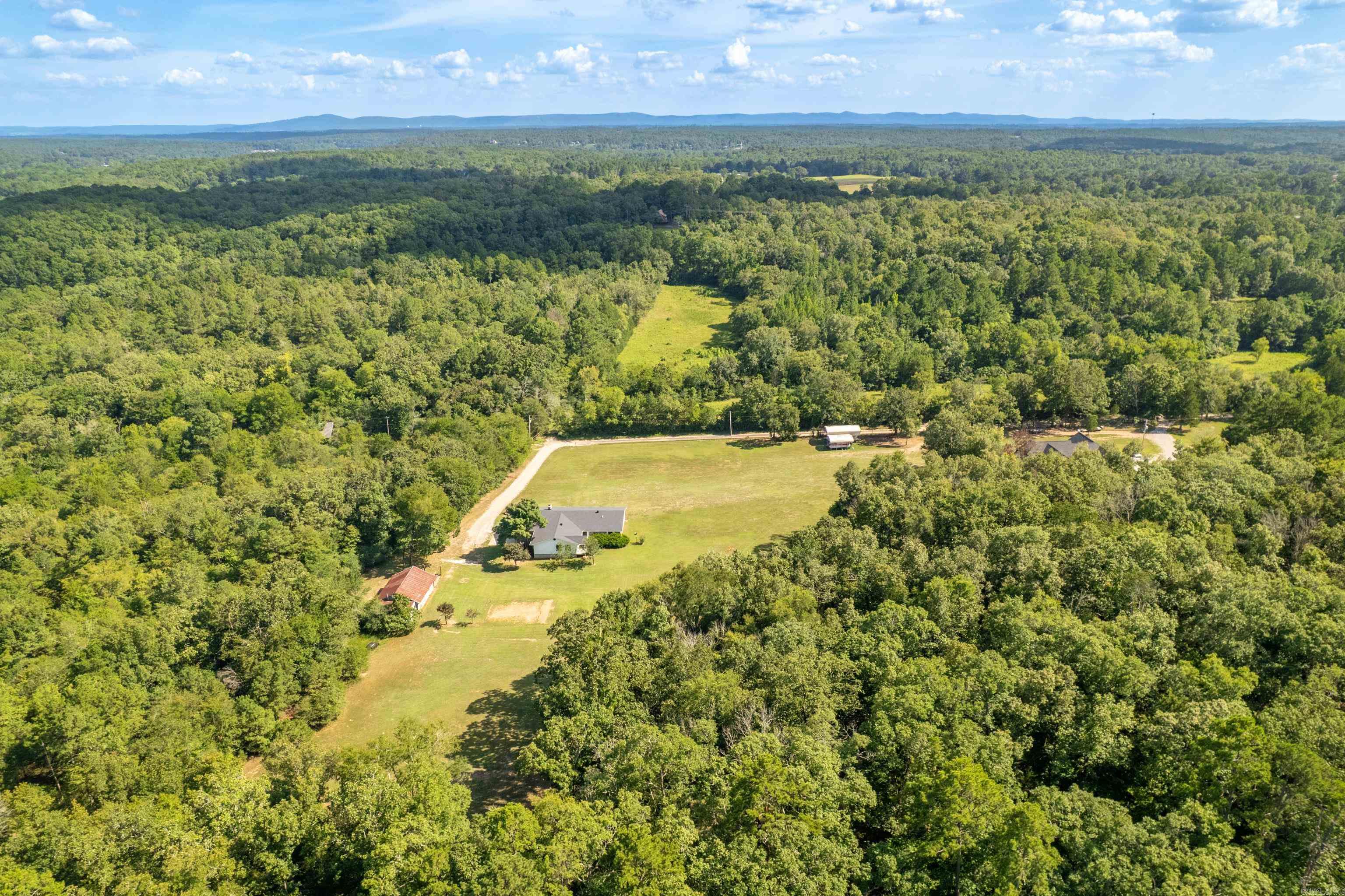 309 Wheeler Ferry  Royal, AR