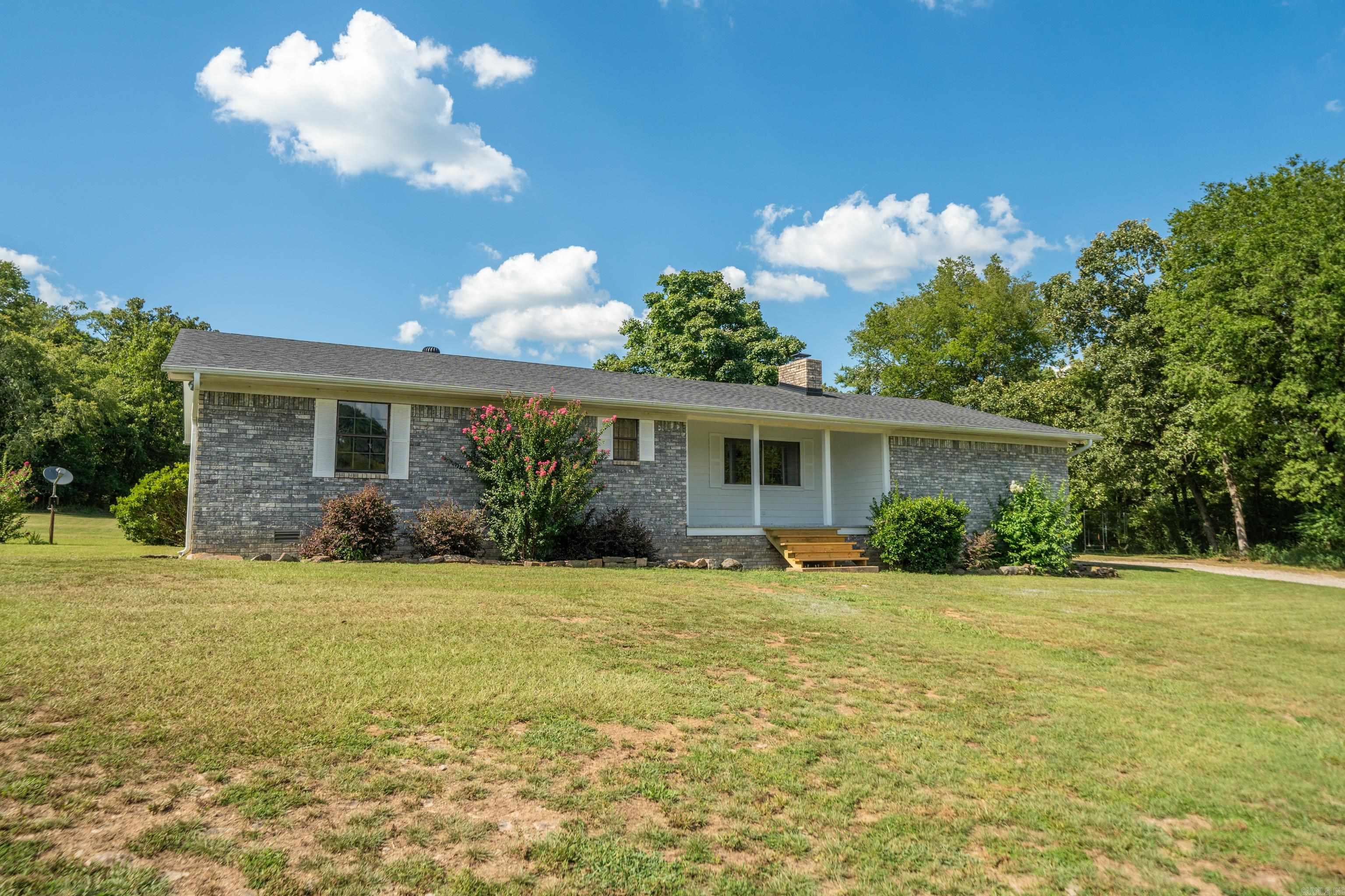 309 Wheeler Ferry  Royal, AR