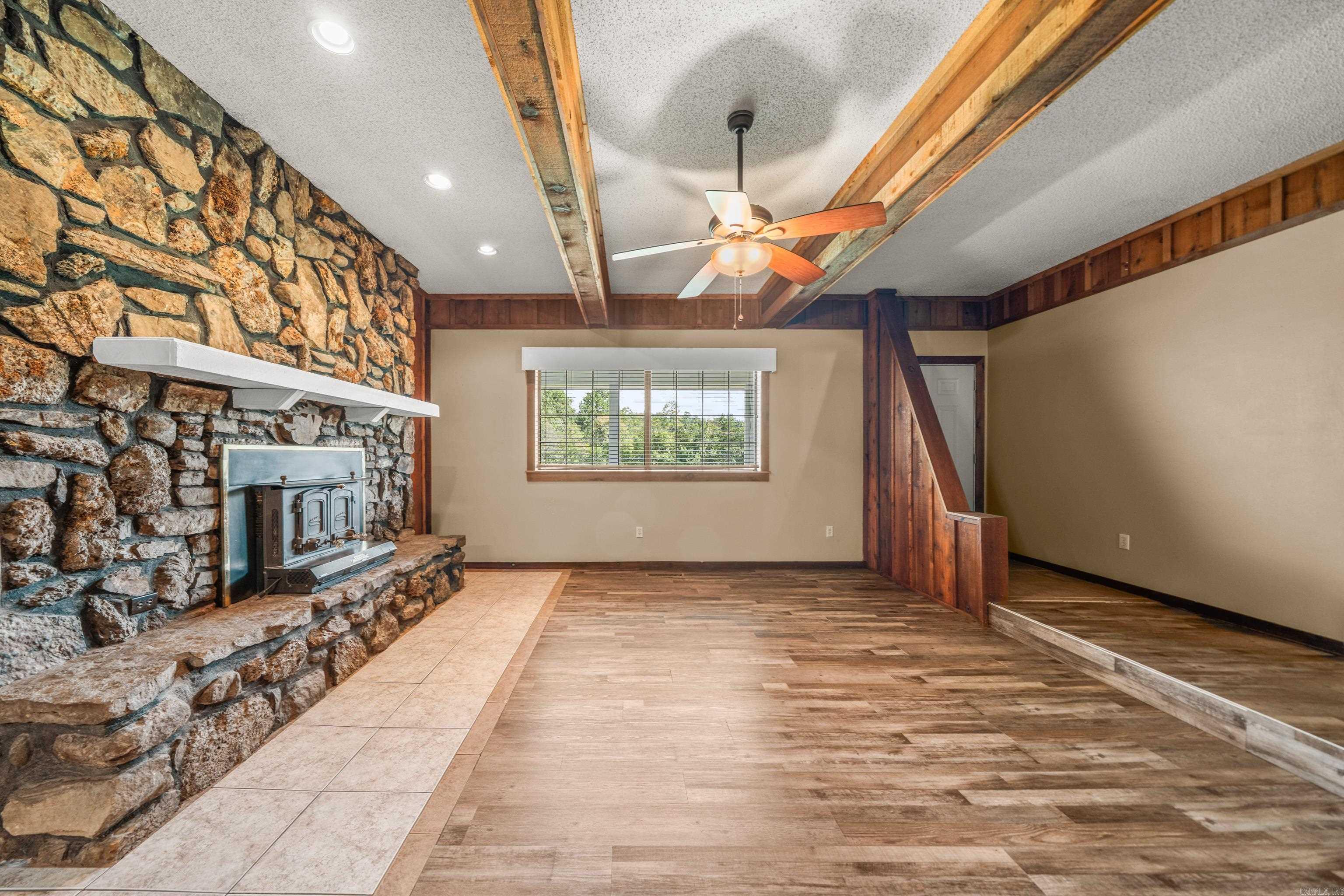 309 Wheeler Ferry  Royal, AR