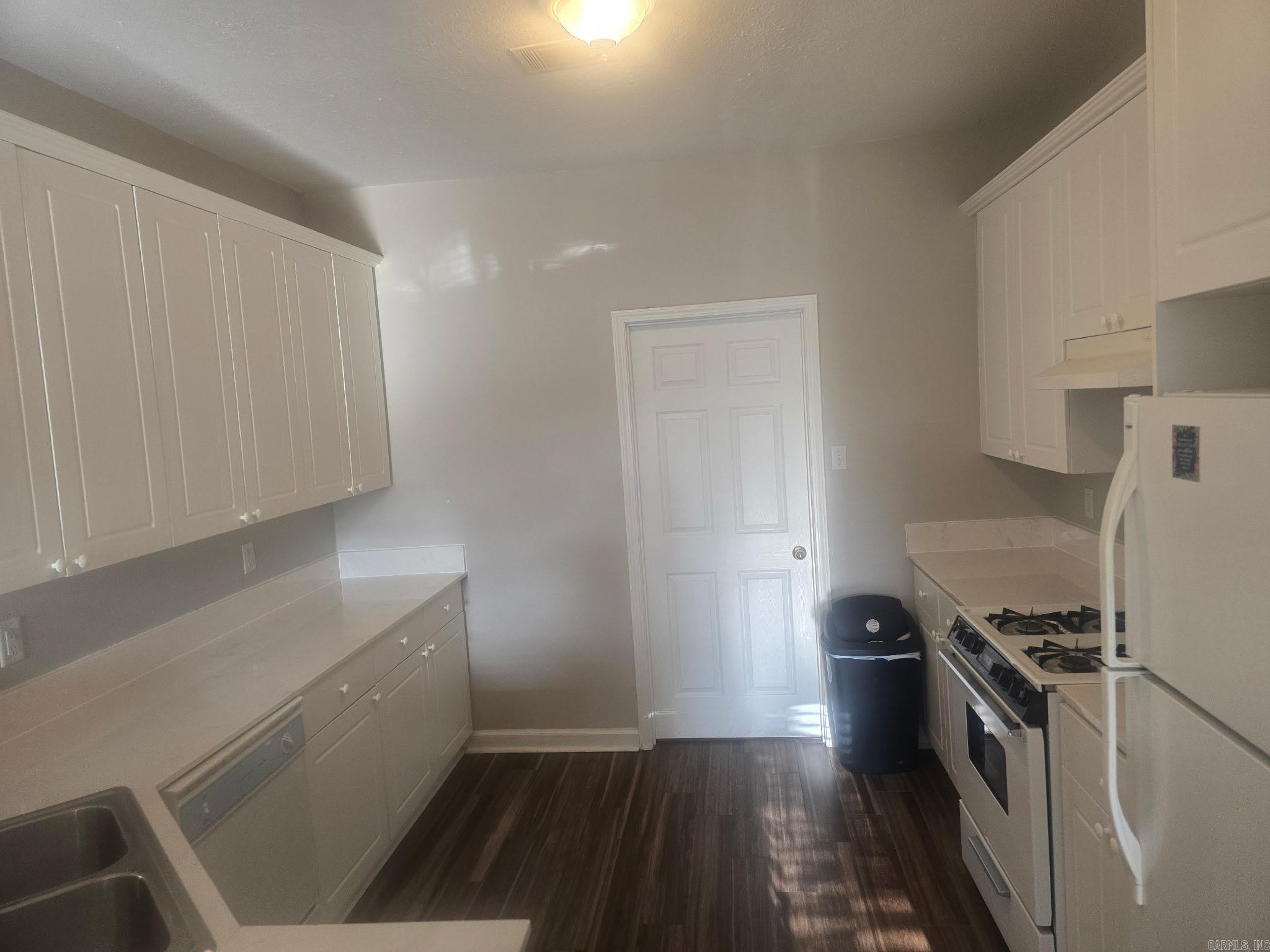 66 Garden Oak  Maumelle, AR