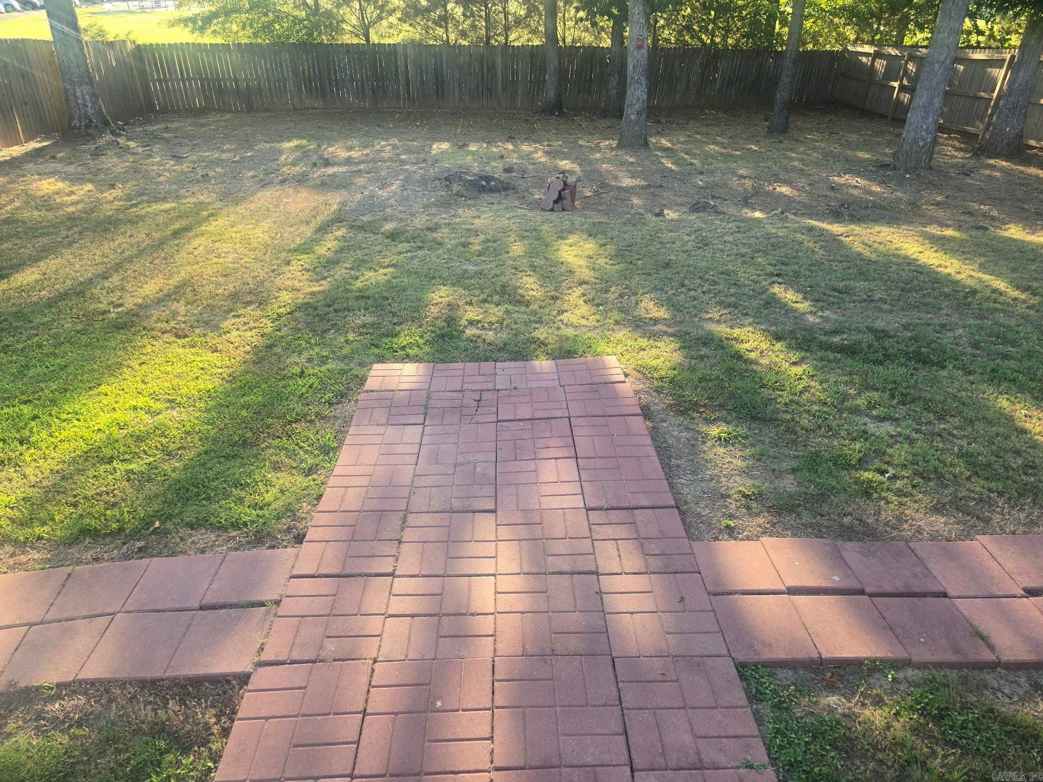 66 Garden Oak  Maumelle, AR