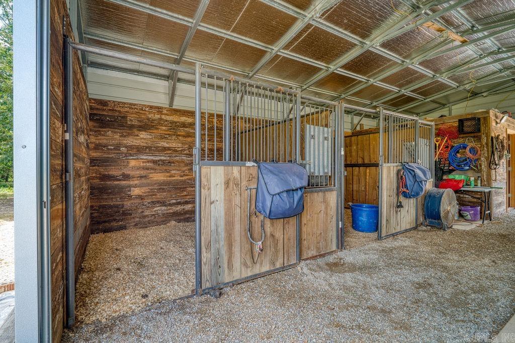 561 Lawrence Road 131 S  Black Rock, AR