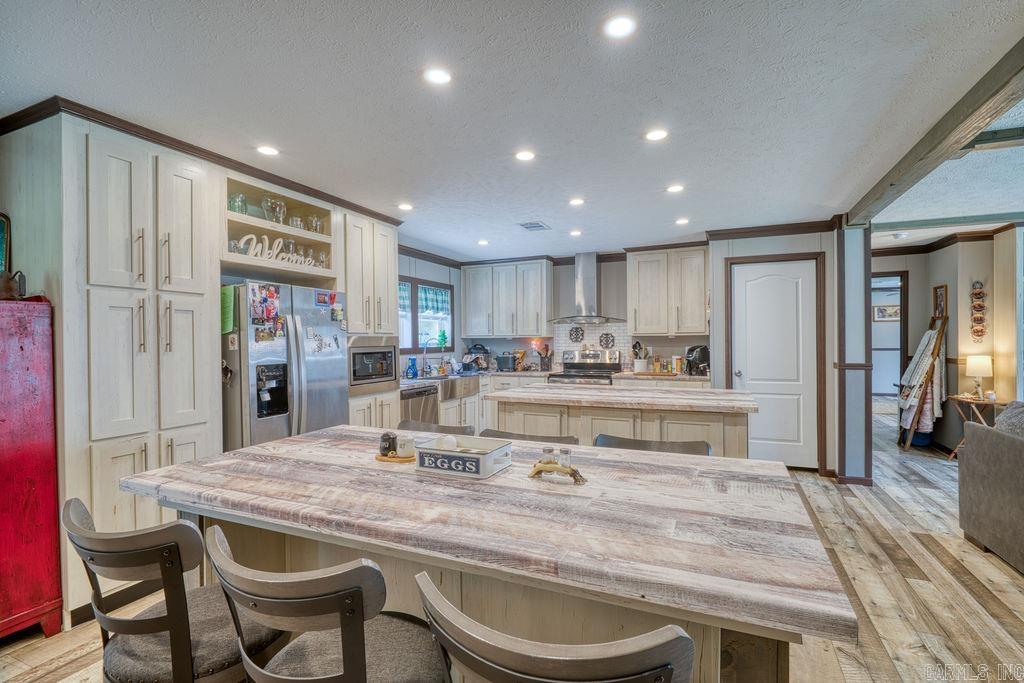 561 Lawrence Road 131 S  Black Rock, AR