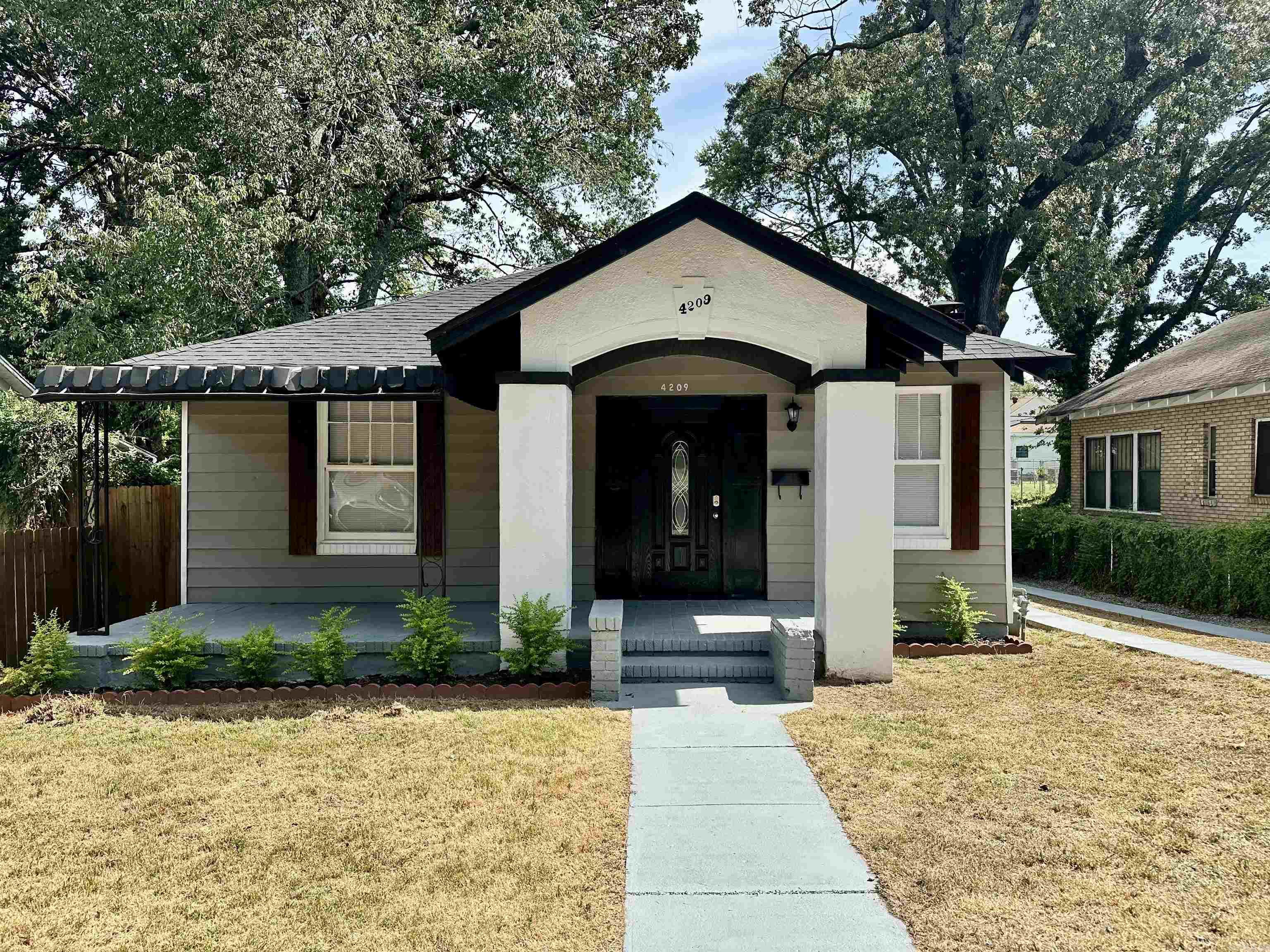 4209 W 22nd  Little Rock, AR