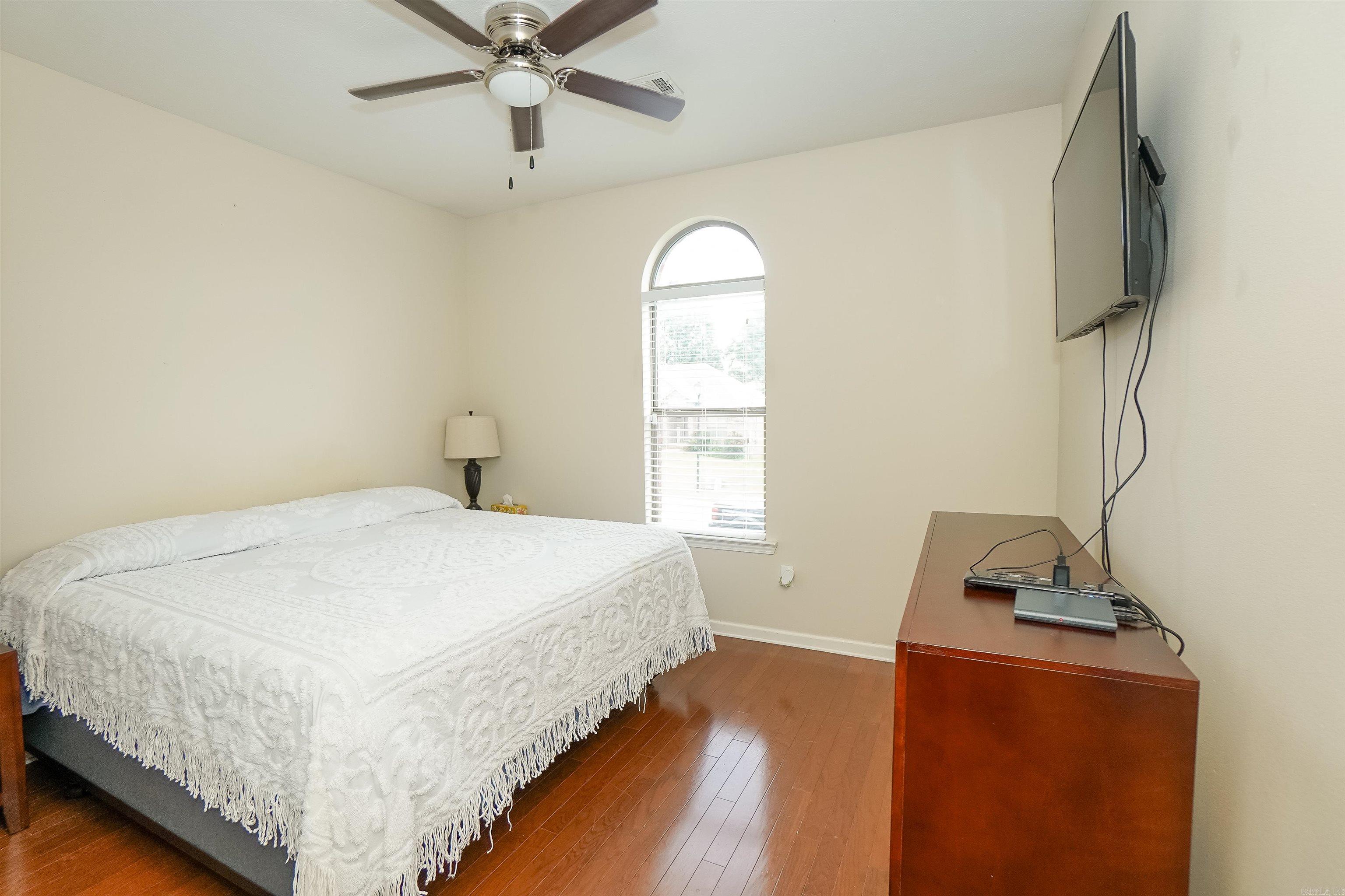 15 Concord  Mayflower, AR